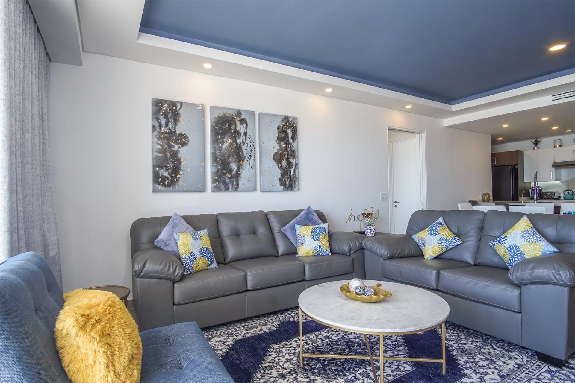 Looking for the perfect scape from the city? Peaceful 2 bedroom condo Verano 804