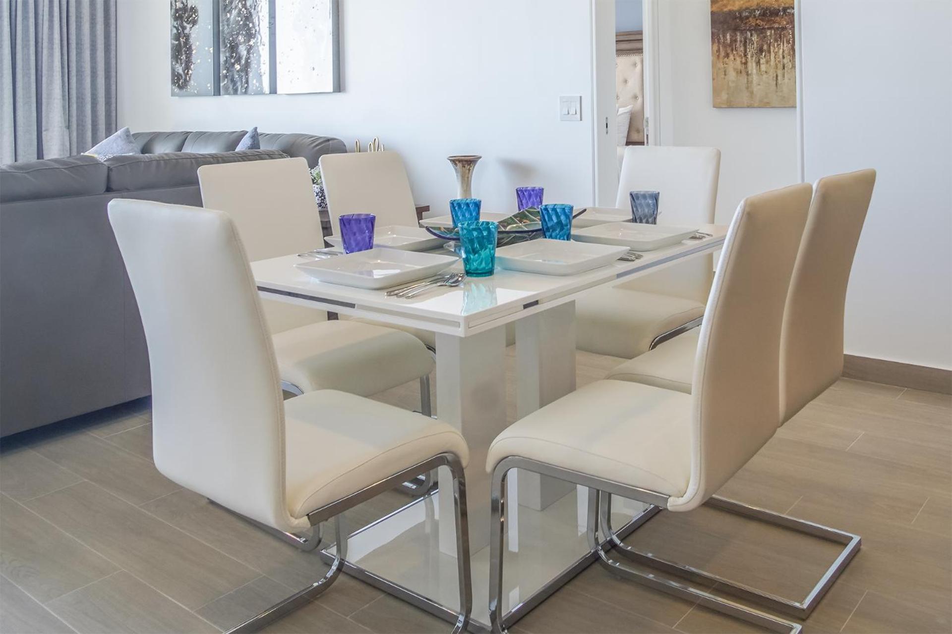 Looking for the perfect scape from the city? Peaceful 2 bedroom condo Verano 804