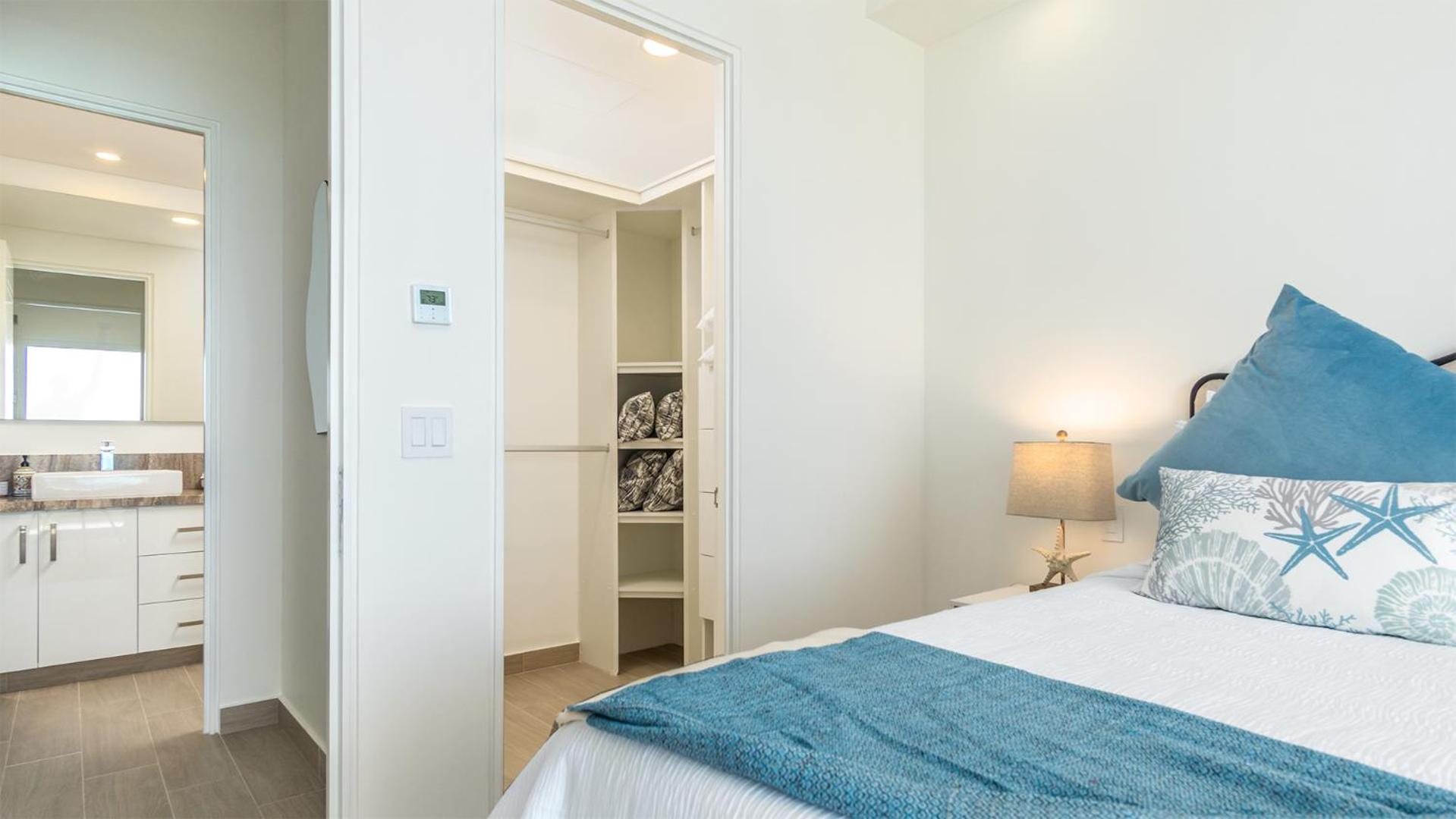 A Style Of Its Own 2 bedroom unit Encantame Viento 1202
