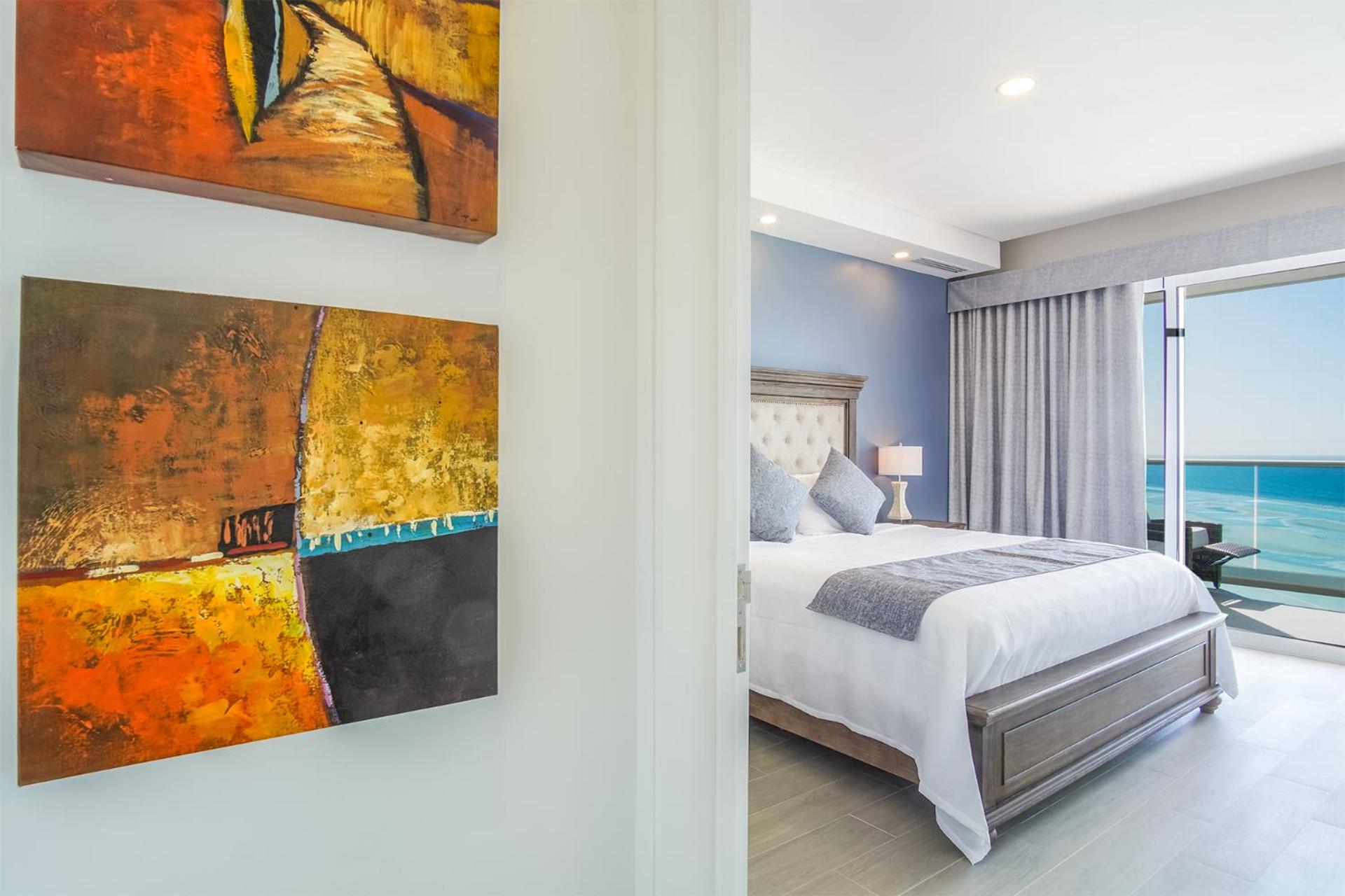 Looking for the perfect scape from the city? Peaceful 2 bedroom condo Verano 804