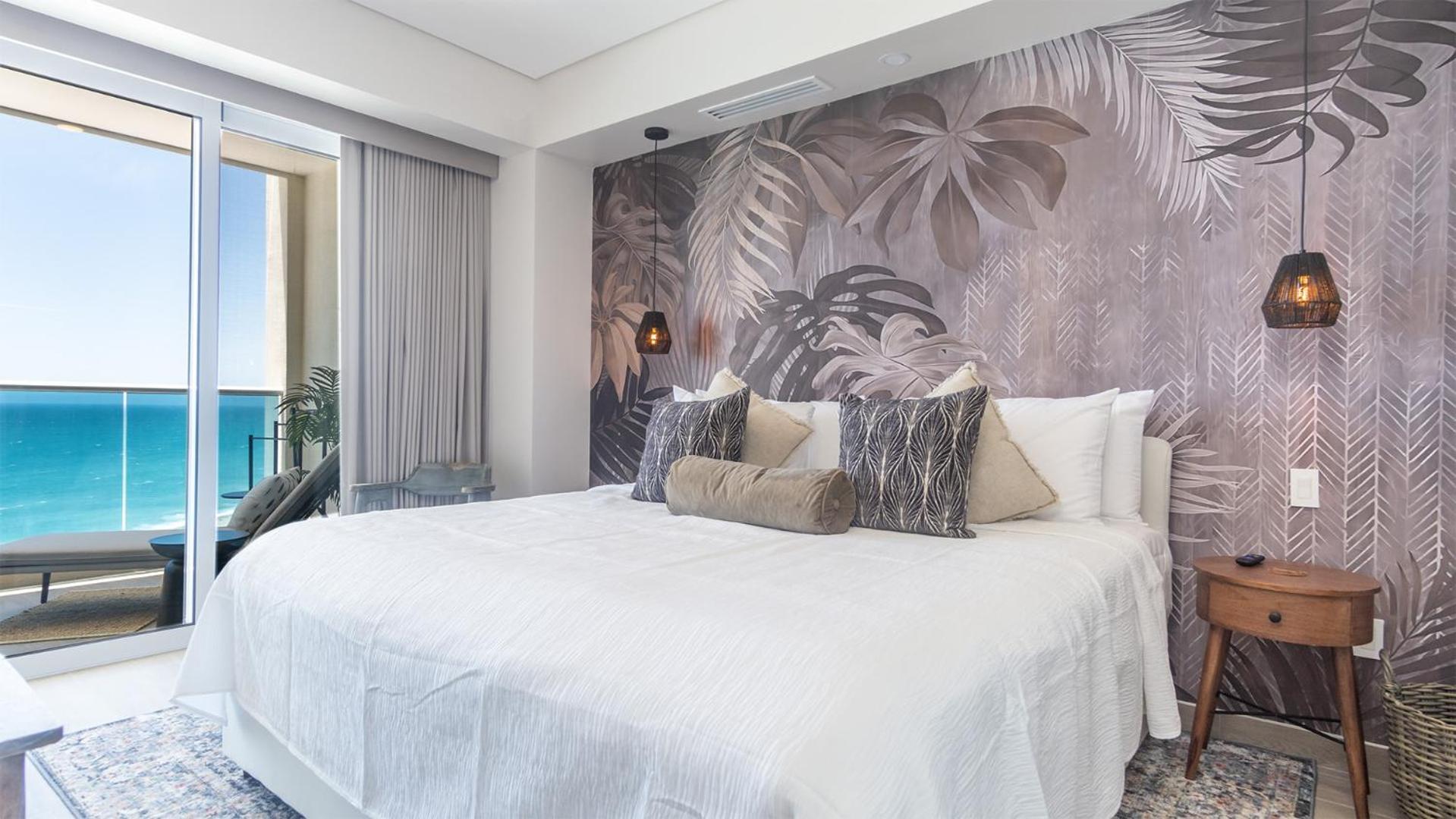 Exceptional one bedroom condominium Viento 803 - Encantame Towers