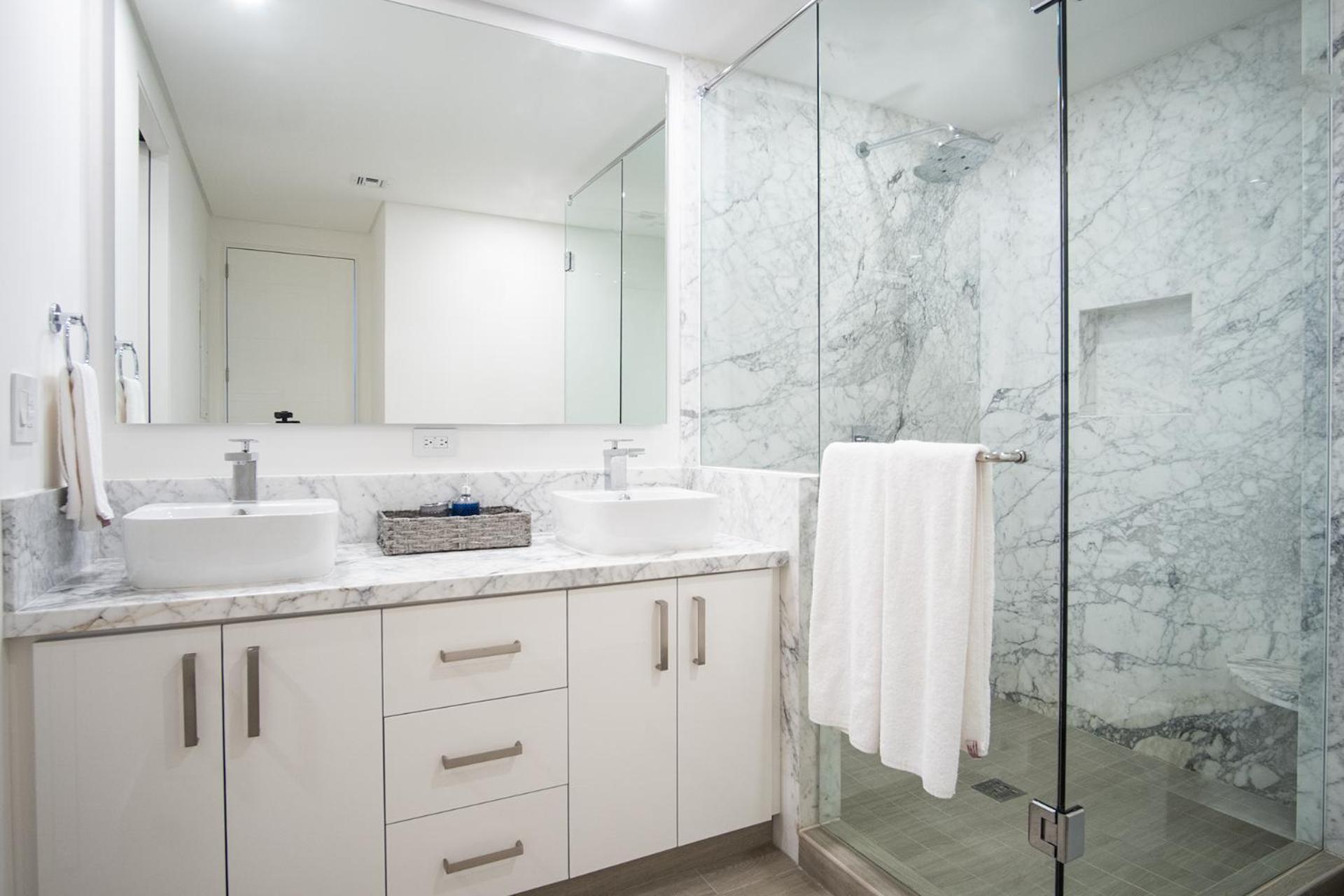 Lovely 1BR condo at Encantame Towers Velero 2303