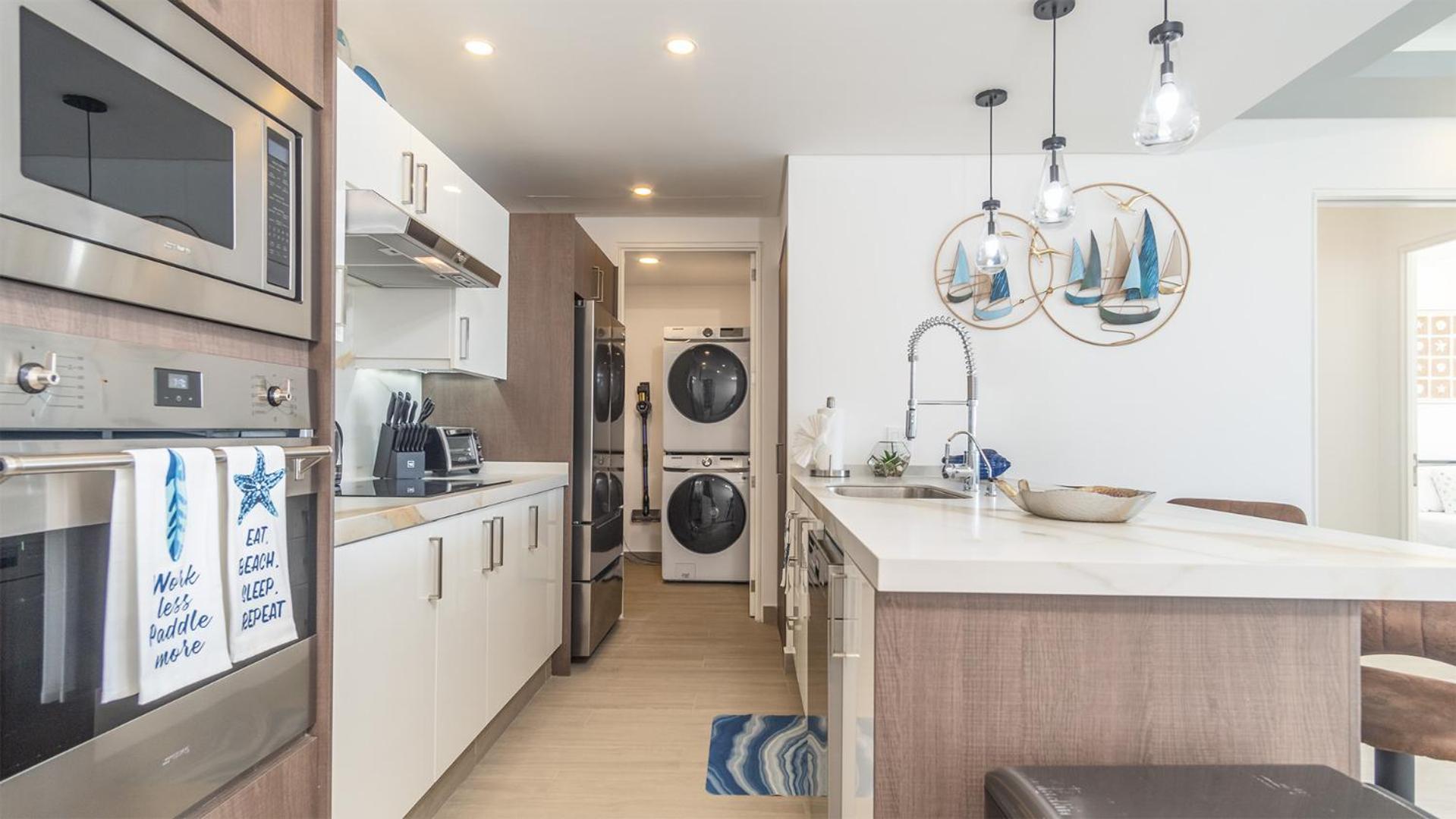 Beautiful two bedroom condo - Viento 2104
