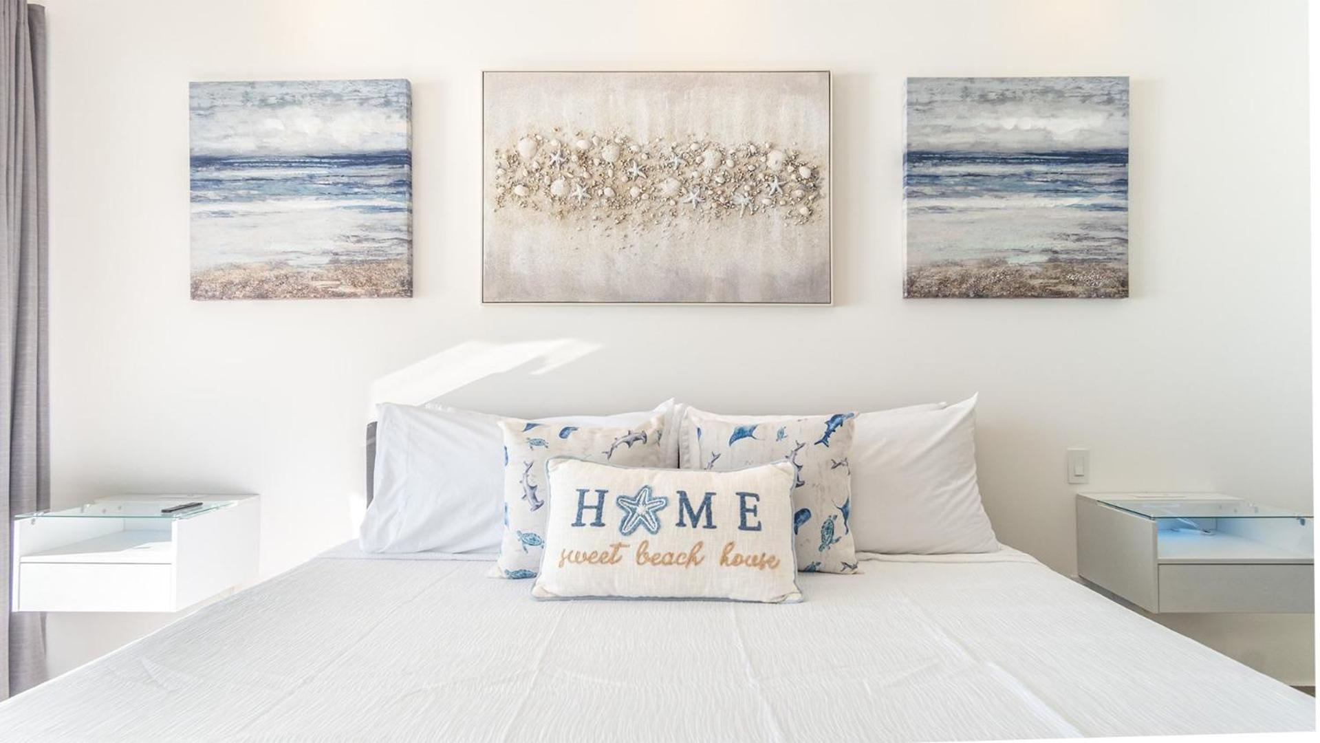 Beautiful two bedroom condo - Viento 2104