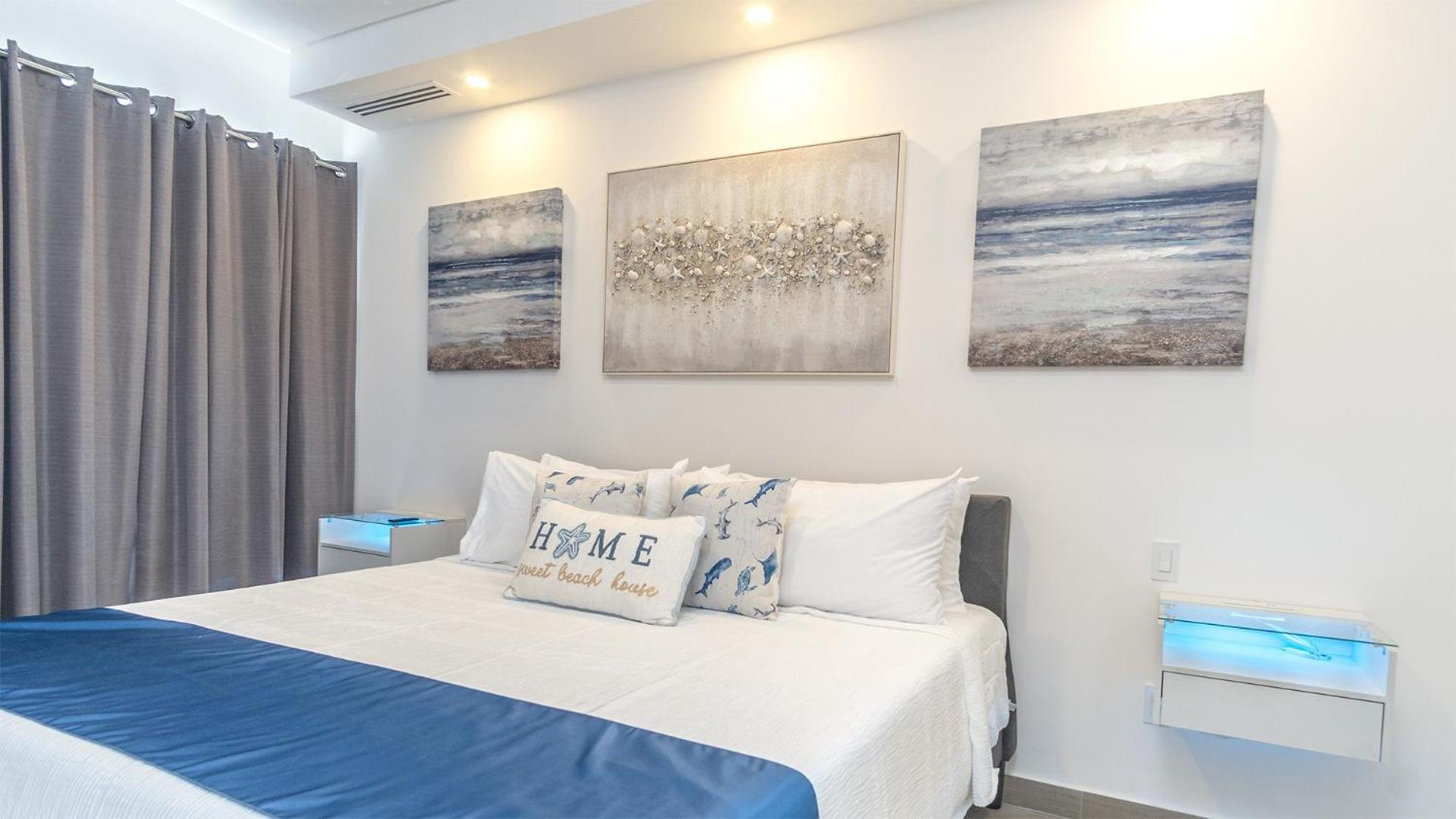 Beautiful two bedroom condo - Viento 2104