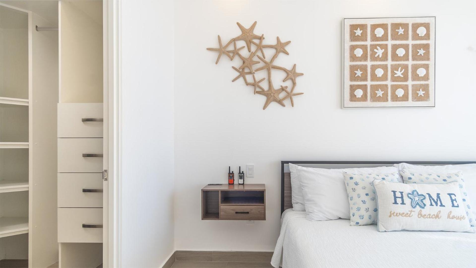 Beautiful two bedroom condo - Viento 2104