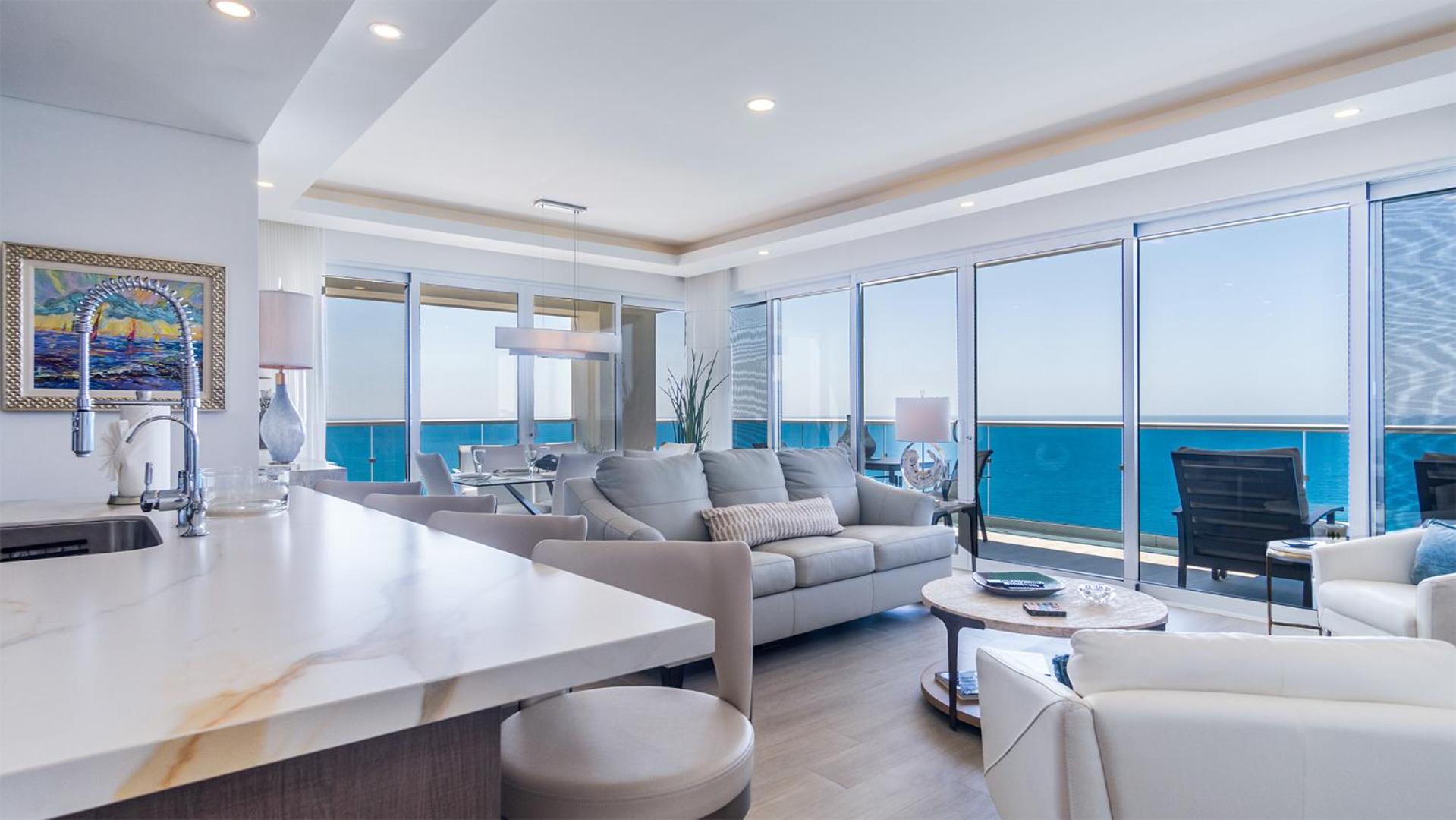 Encantame Towers Velero 2105