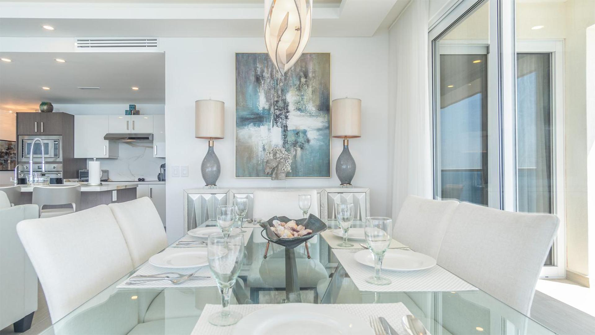 Encantame Towers Velero 2105