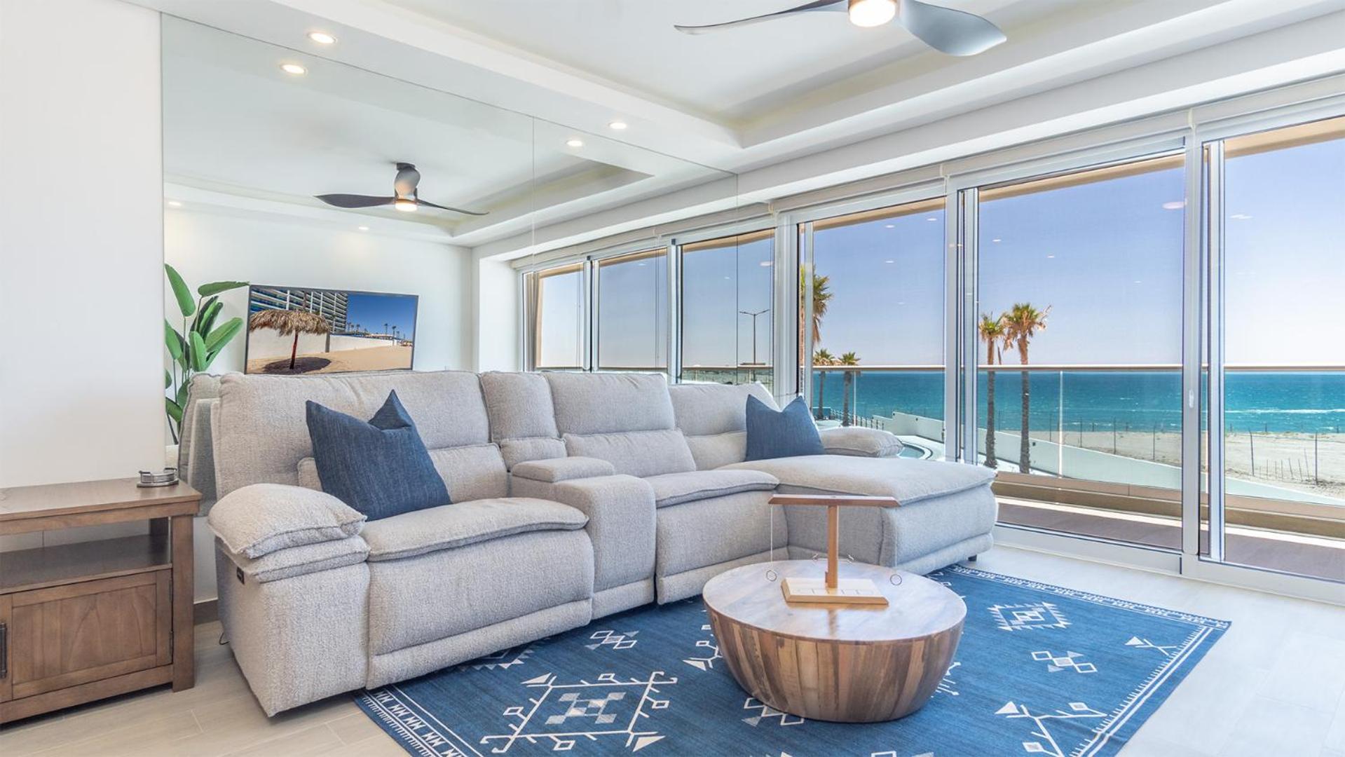 Distinctive Elegance 2 Bedroom Unit Encantame Viento 202