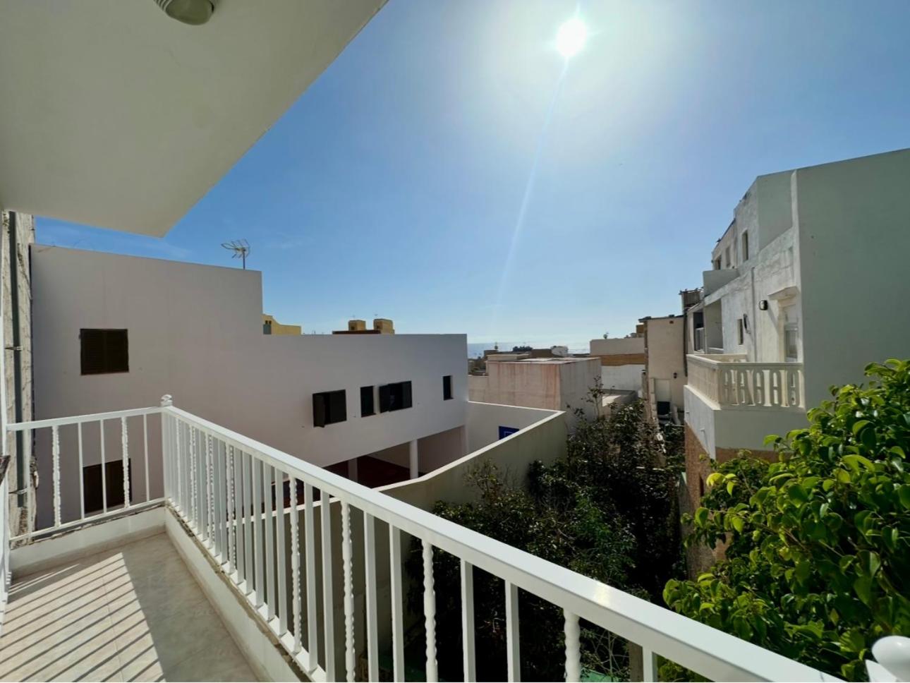 Casa Alba de 3 dormitorios y terraza