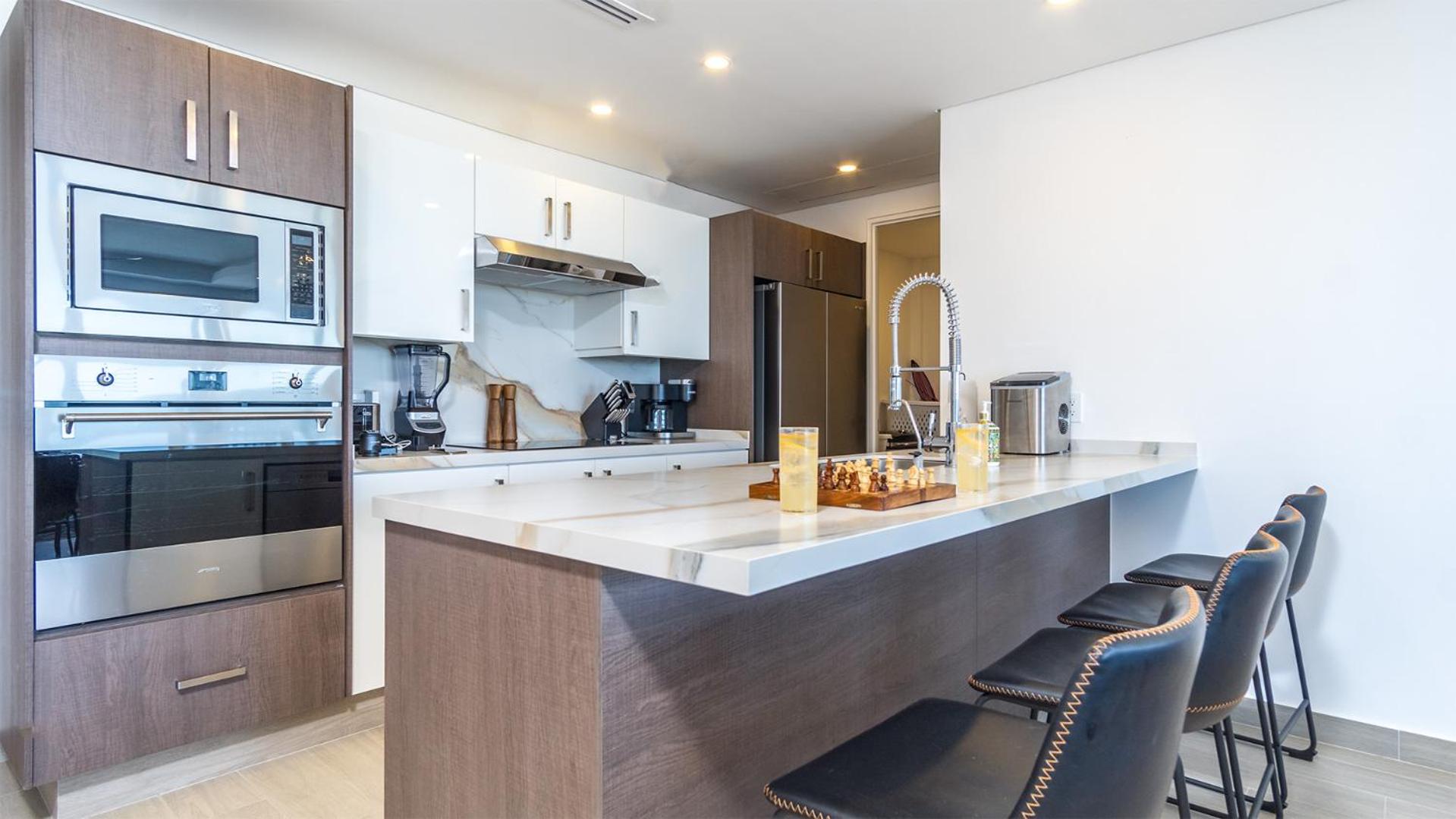 Distinctive Elegance 2 Bedroom Unit Encantame Viento 202