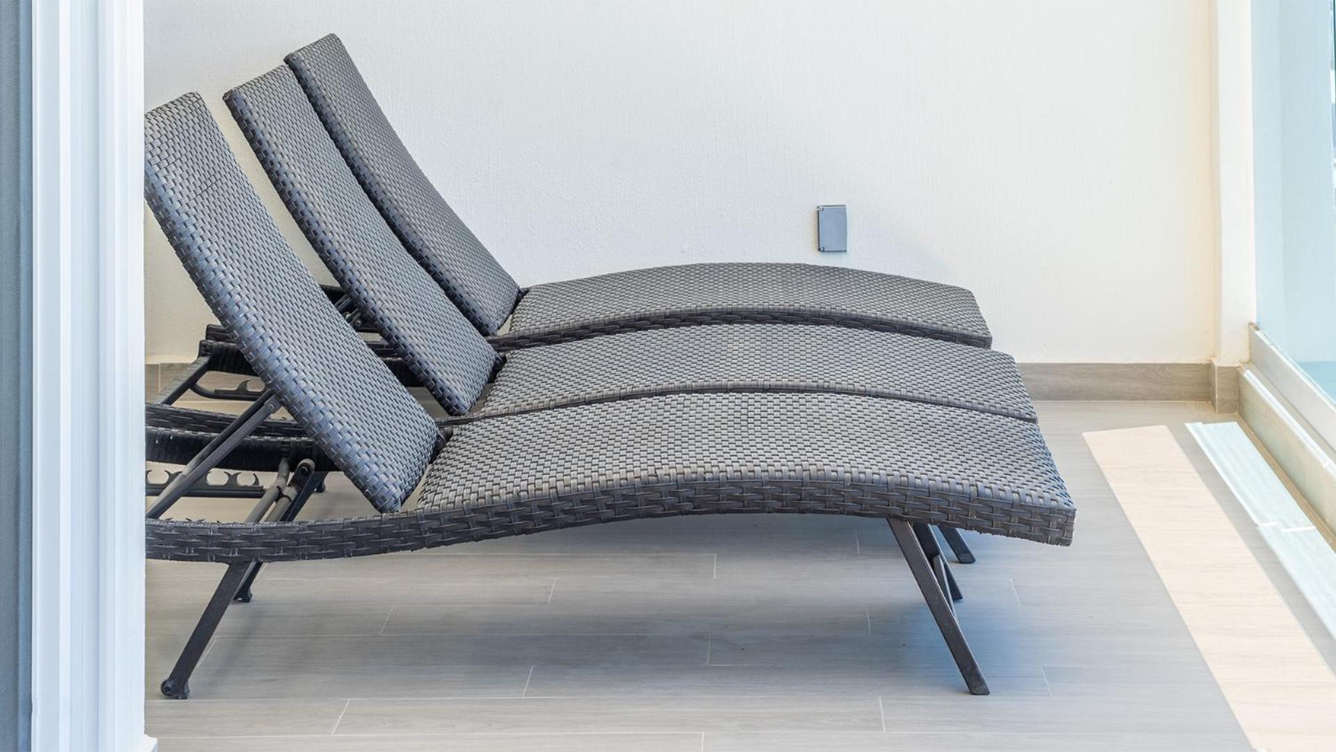 Distinctive Elegance 2 Bedroom Unit Encantame Viento 202