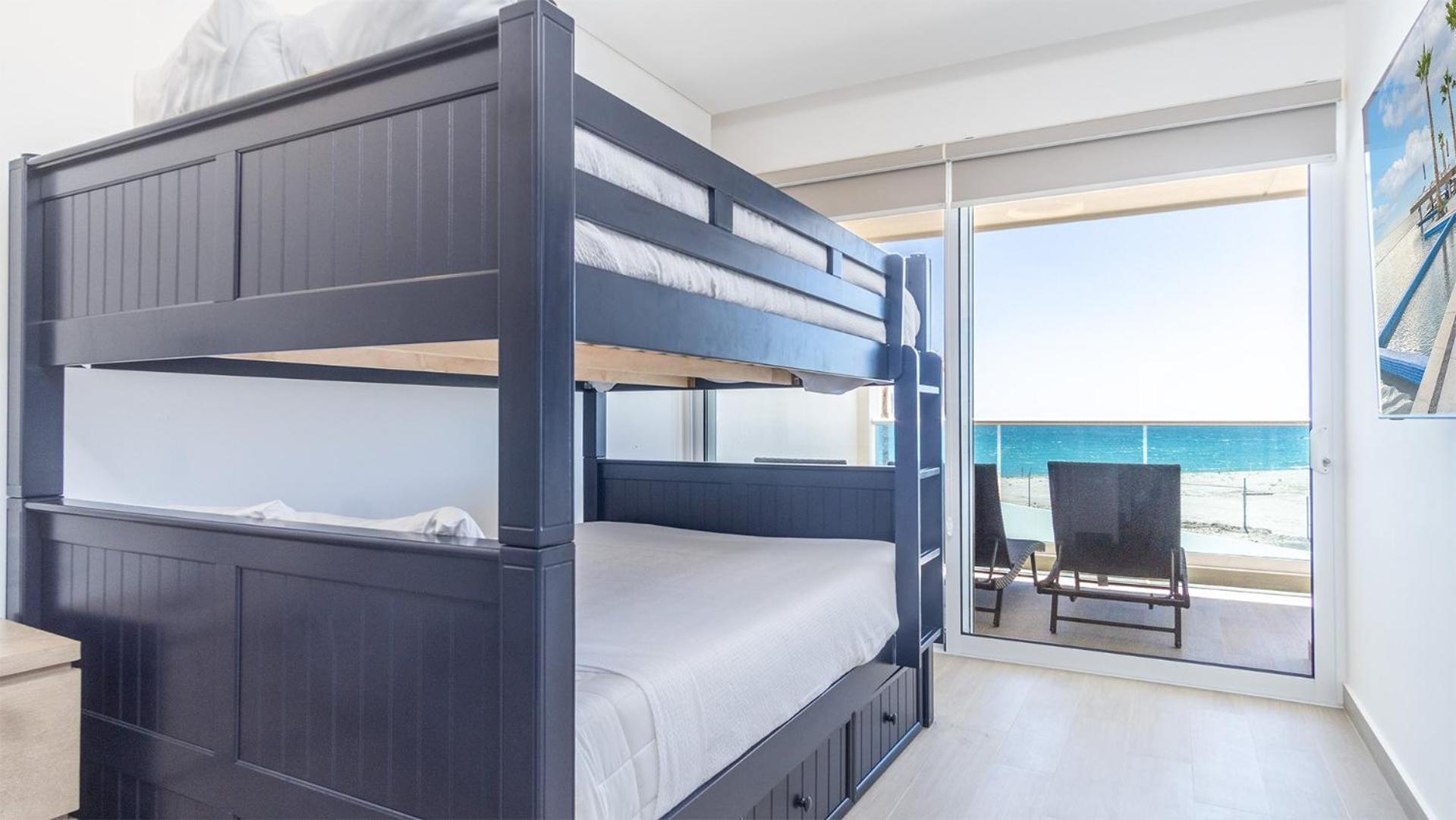 Distinctive Elegance 2 Bedroom Unit Encantame Viento 202