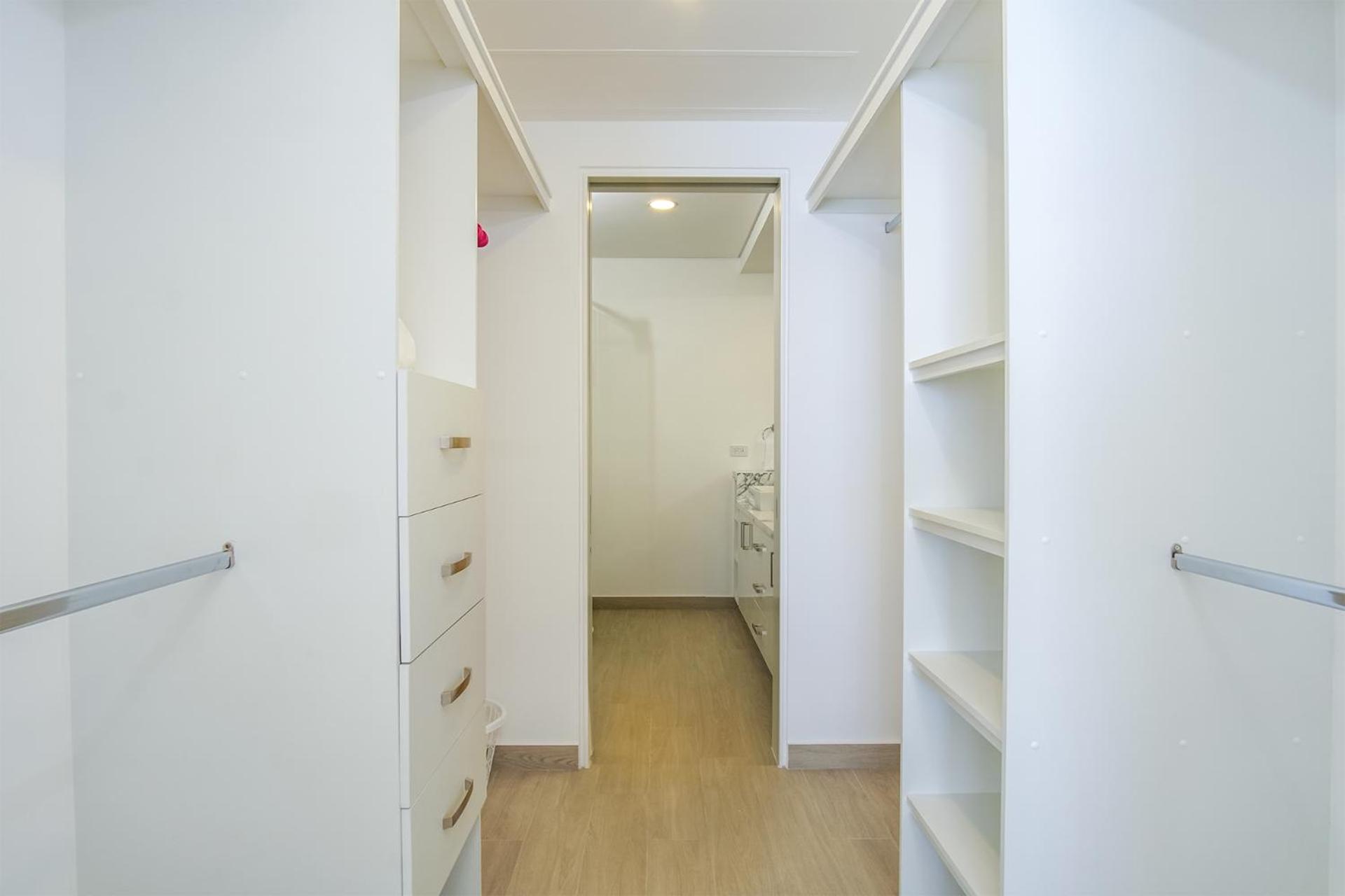 Breathtaking 3 bedroom condo Encantame Towers Velero 1801