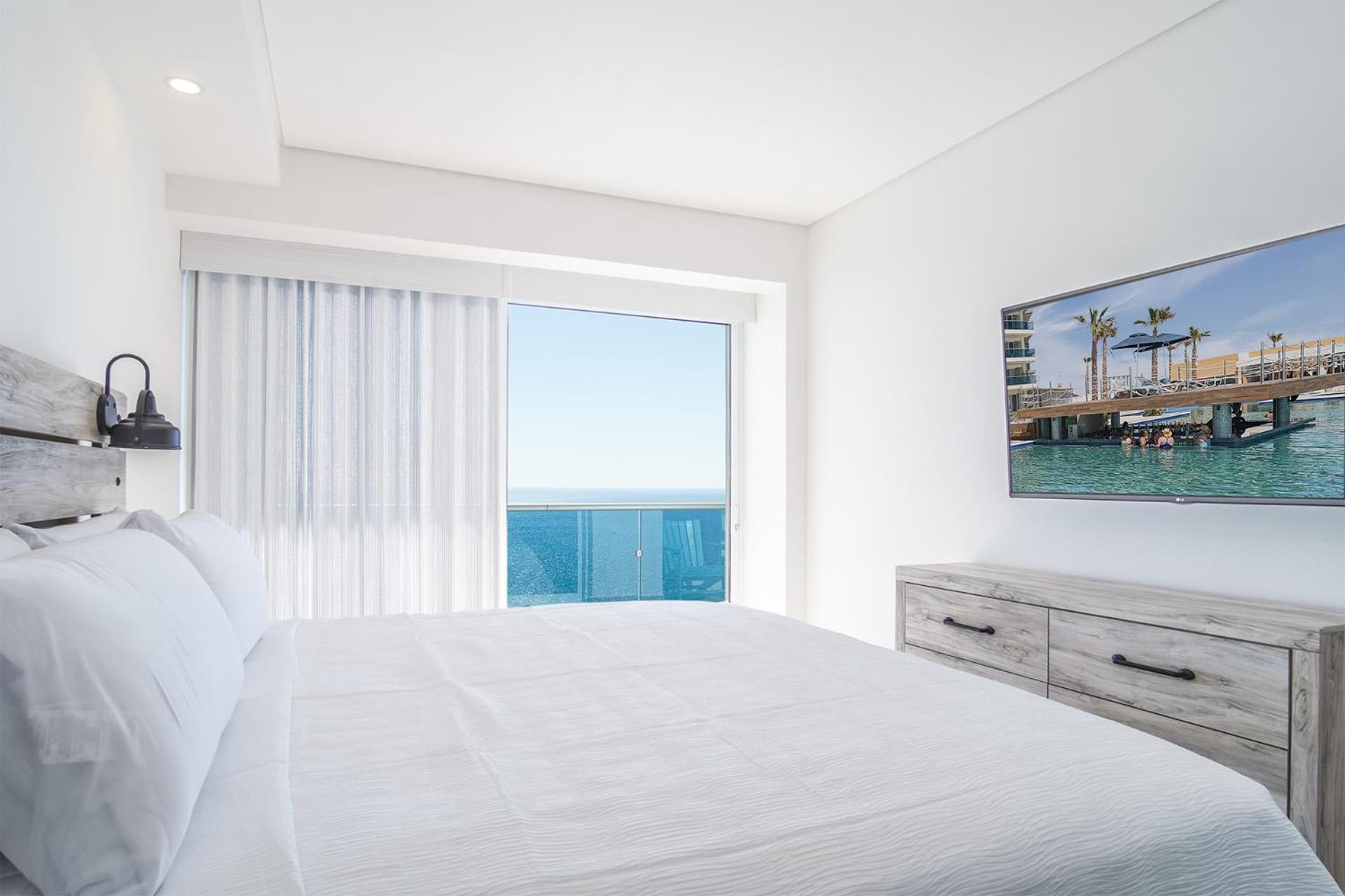 Breathtaking 3 bedroom condo Encantame Towers Velero 1801