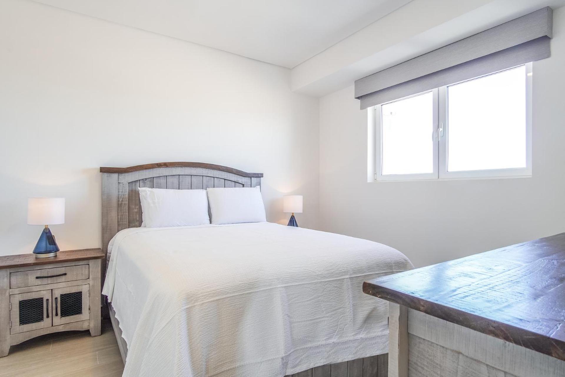 Breathtaking 3 bedroom condo Encantame Towers Velero 1801