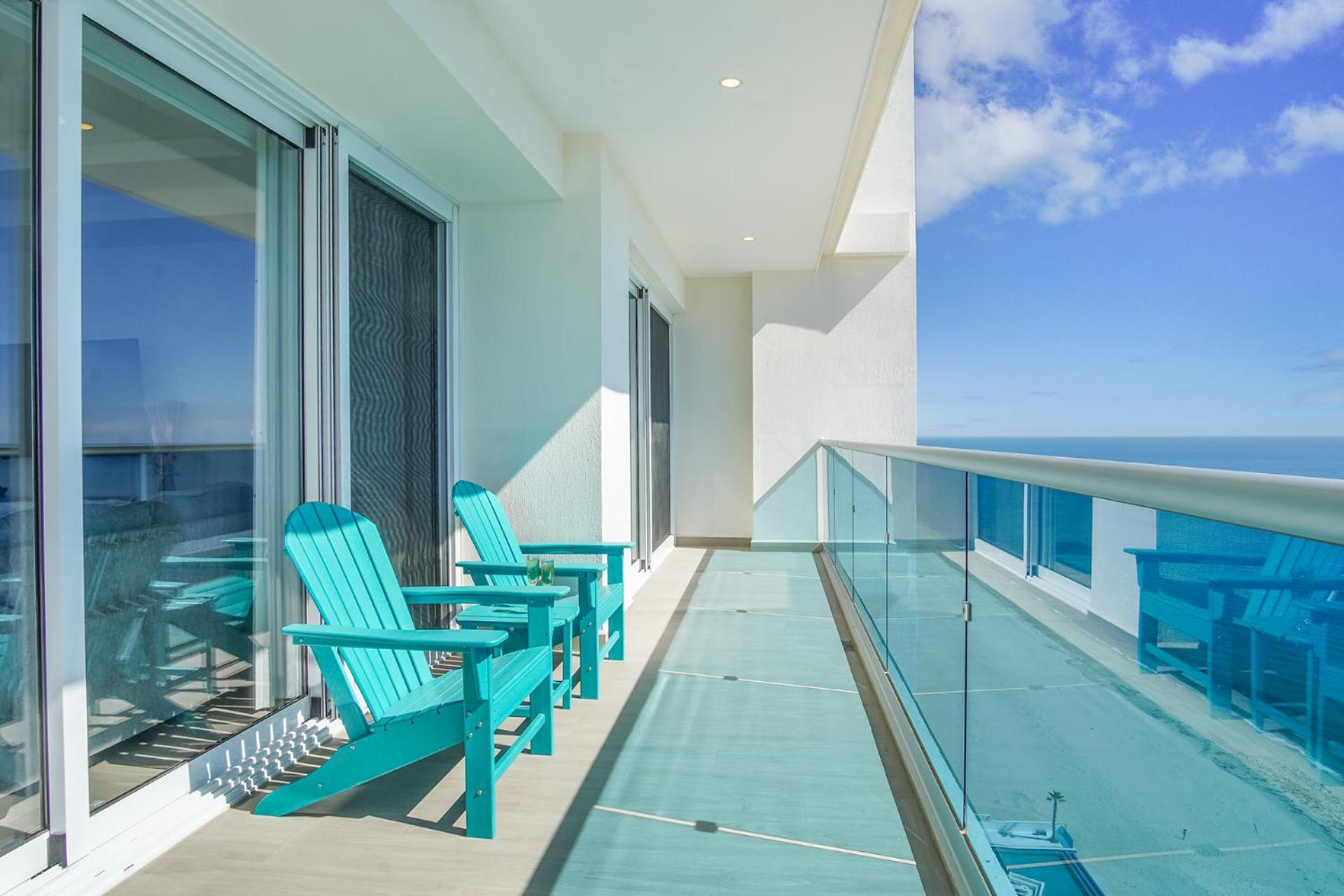 Breathtaking 3 bedroom condo Encantame Towers Velero 1801