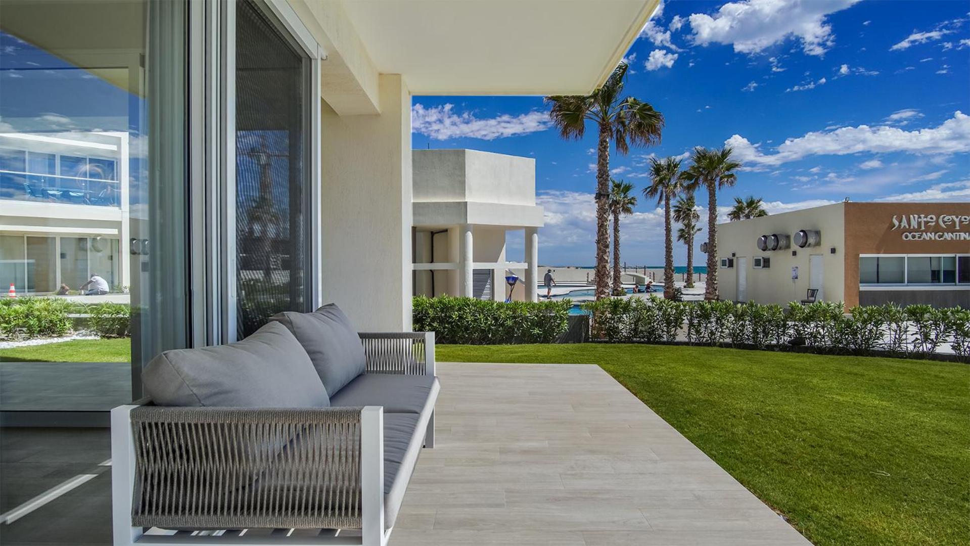 Attractive 2 bedroom condo Encantame Towers Velero 105