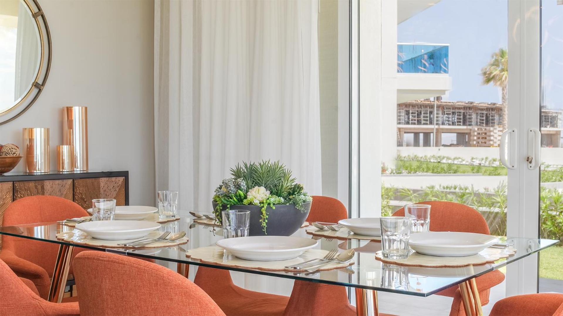Attractive 2 bedroom condo Encantame Towers Velero 105
