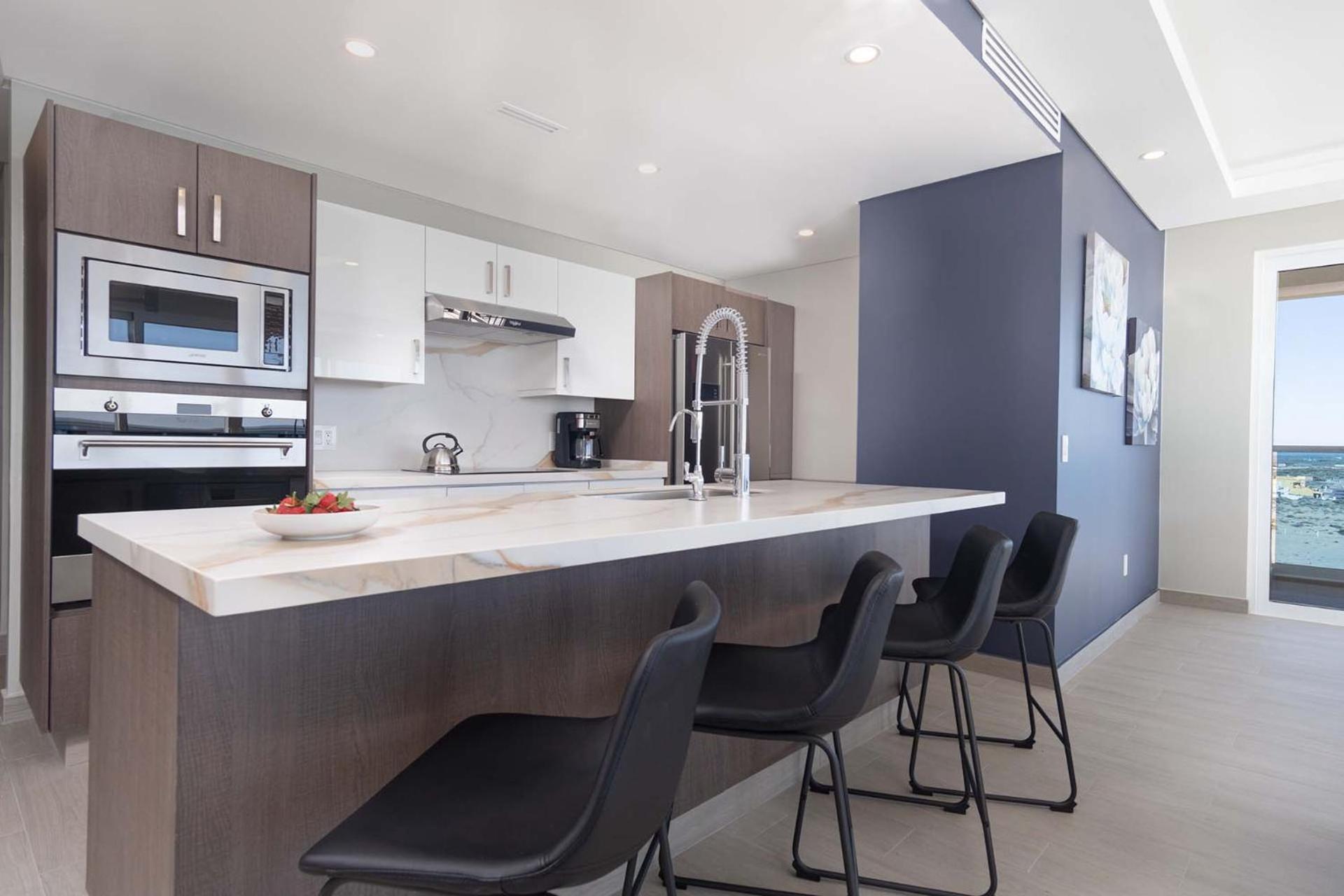 Splash in New Lazy River/Stay in Modern Luxury Encantame C-705