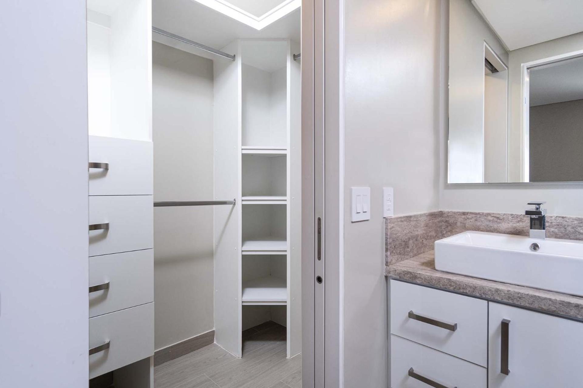 Splash in New Lazy River/Stay in Modern Luxury Encantame C-705