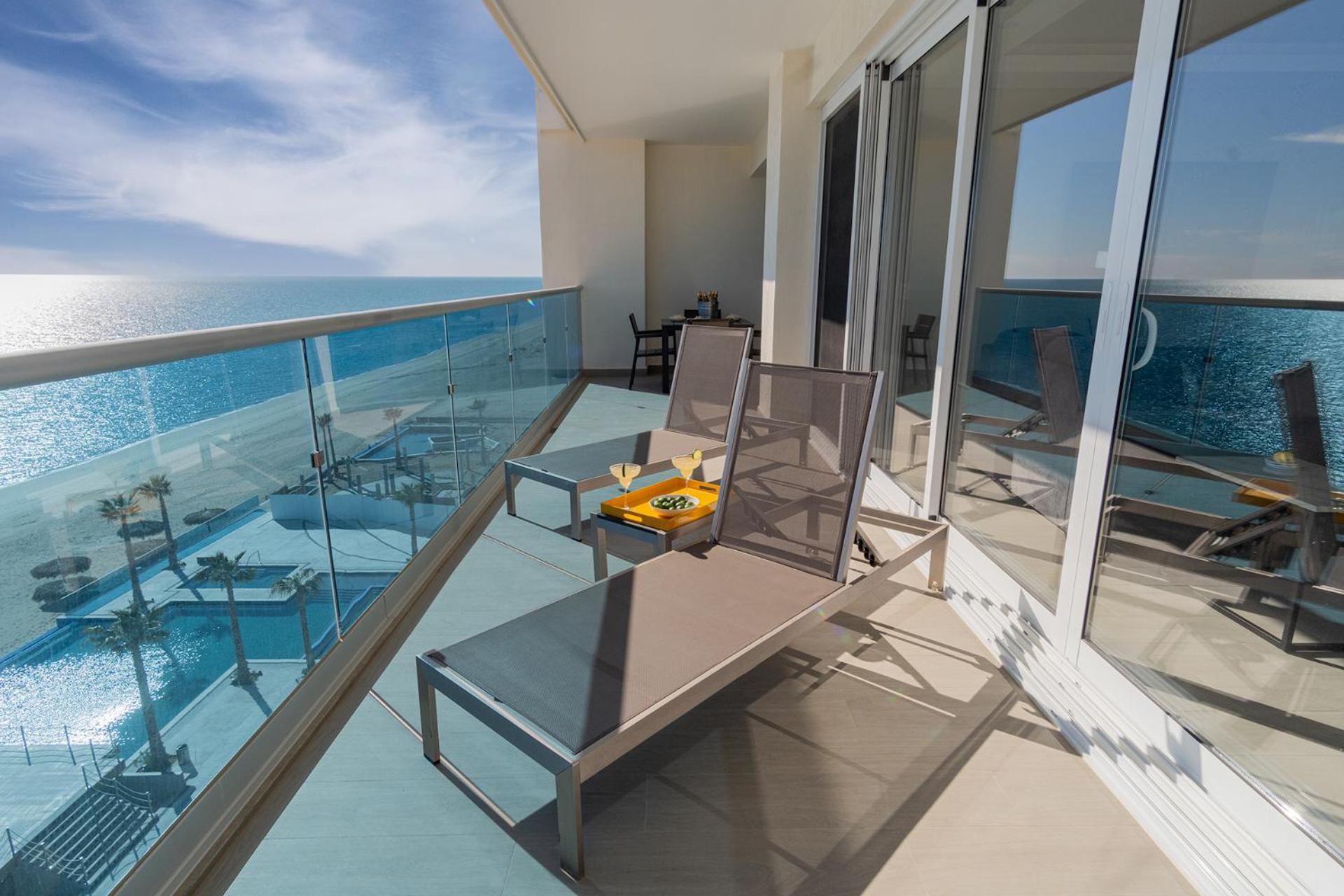 Splash in New Lazy River/Stay in Modern Luxury Encantame C-705