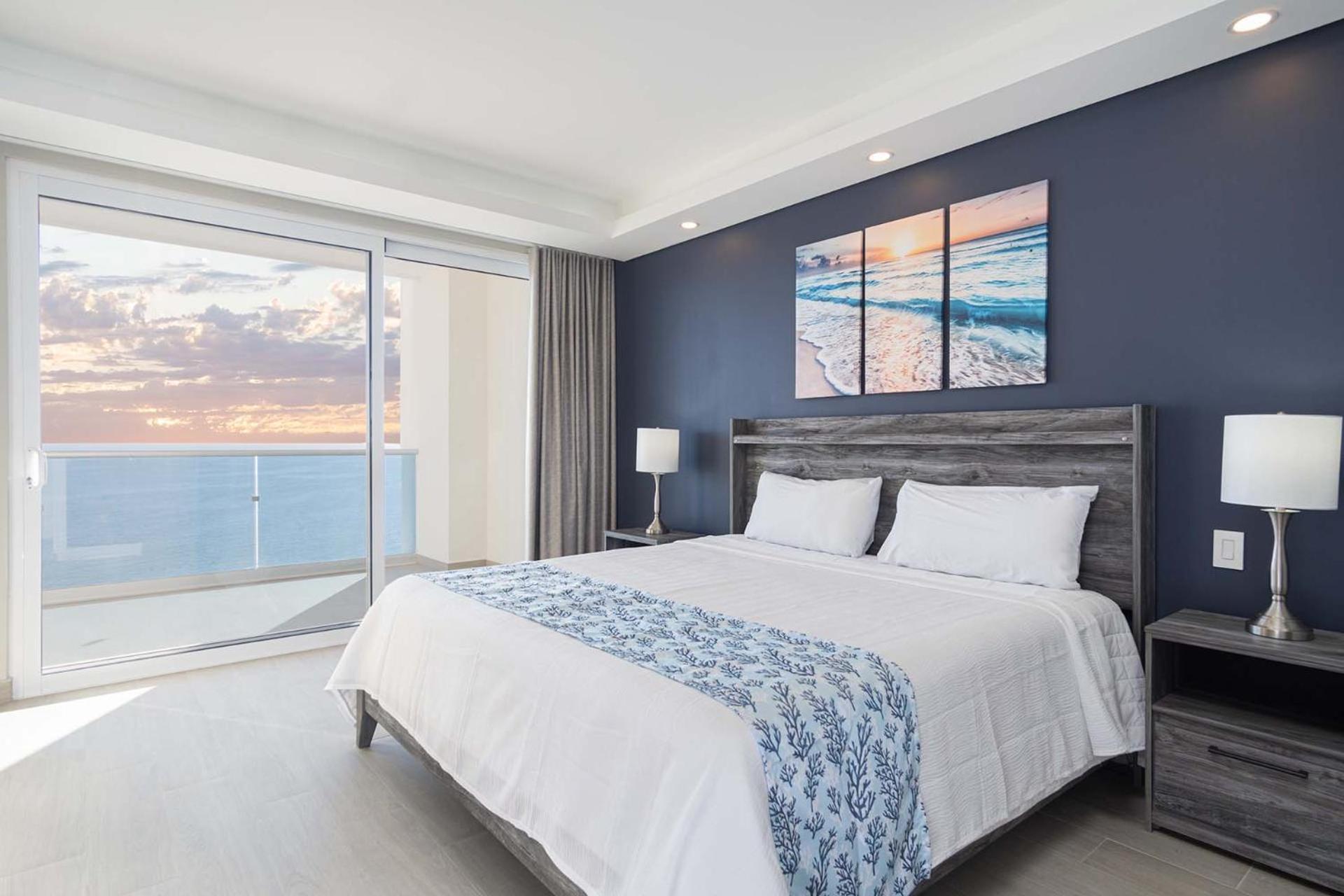 Splash in New Lazy River/Stay in Modern Luxury Encantame C-705