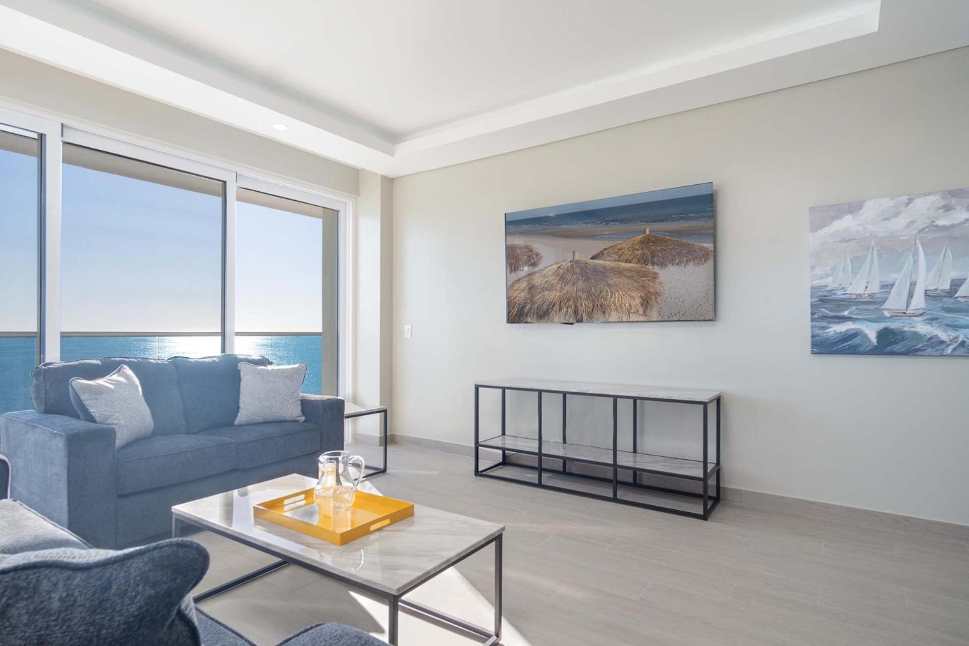 Splash in New Lazy River/Stay in Modern Luxury Encantame C-705