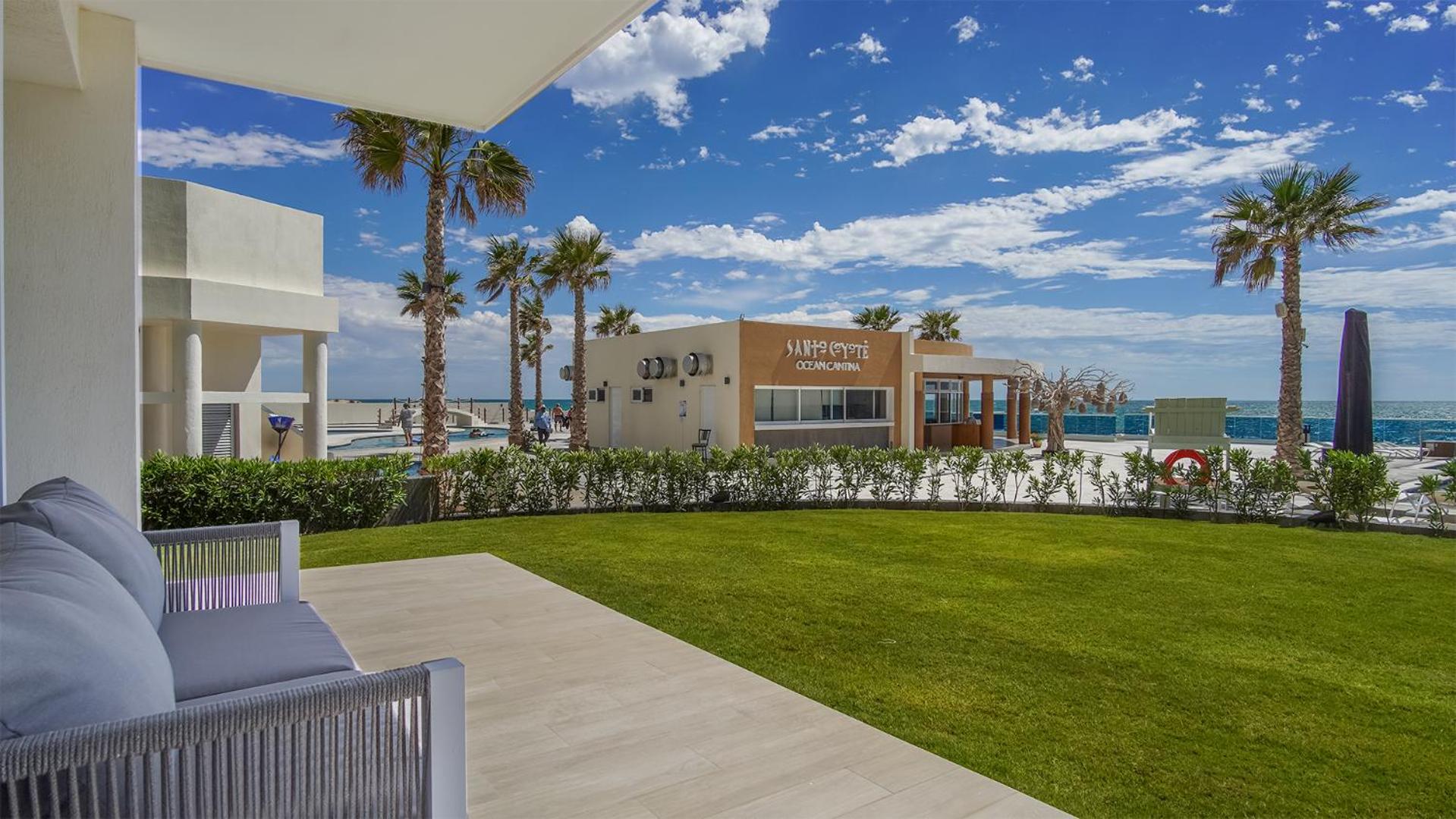 Attractive 2 bedroom condo Encantame Towers Velero 105