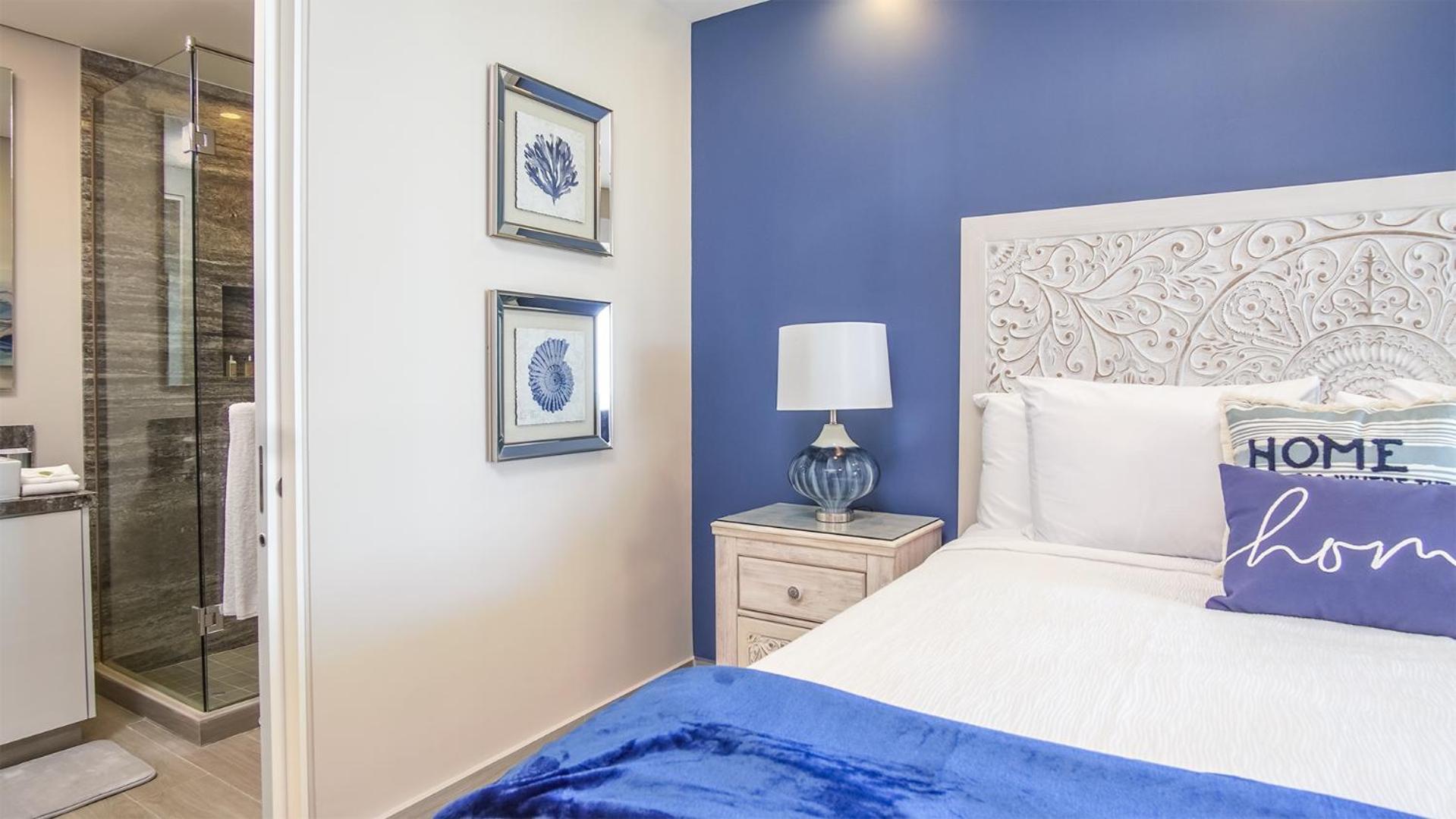 Attractive 2 bedroom condo Encantame Towers Velero 105