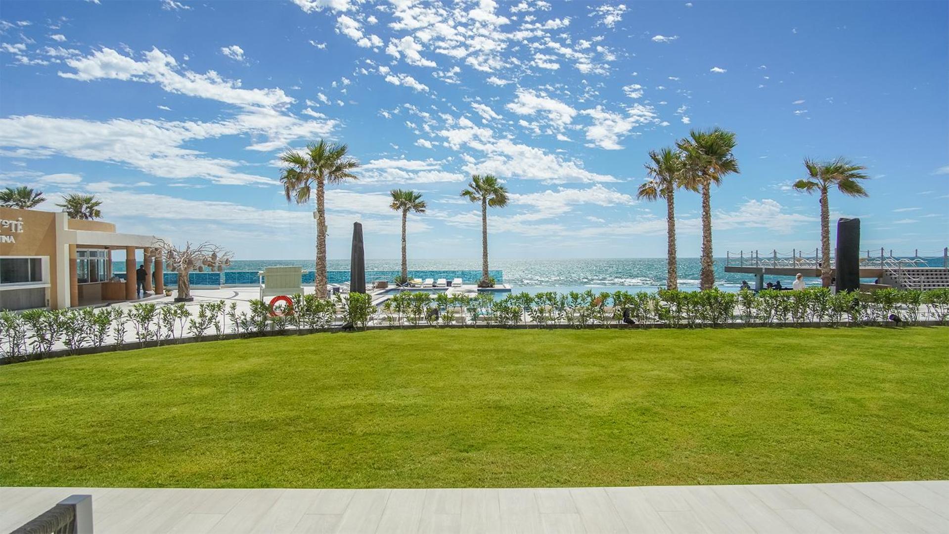 Attractive 2 bedroom condo Encantame Towers Velero 105