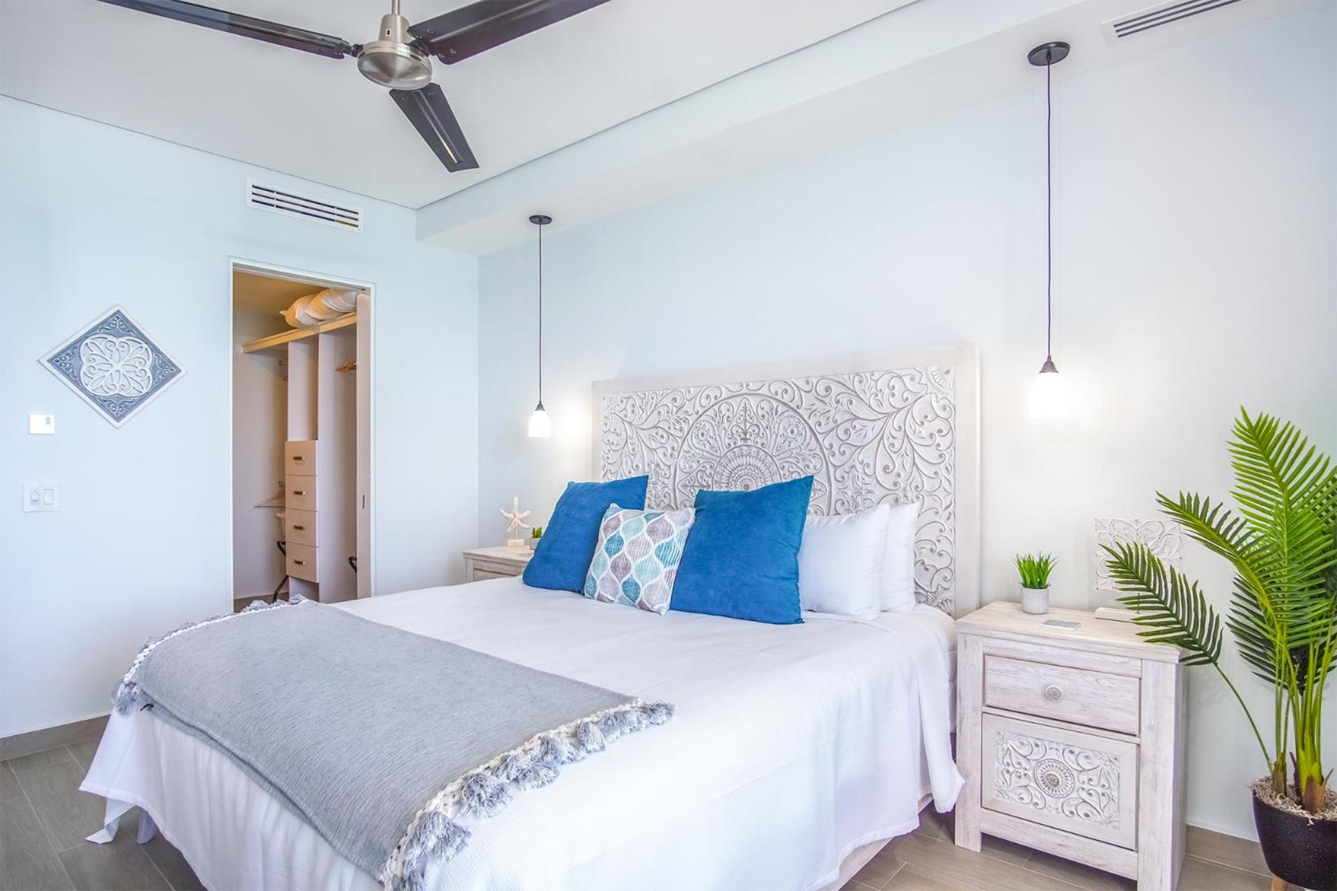 Relax in this modern ocean front condo Encantame E1404
