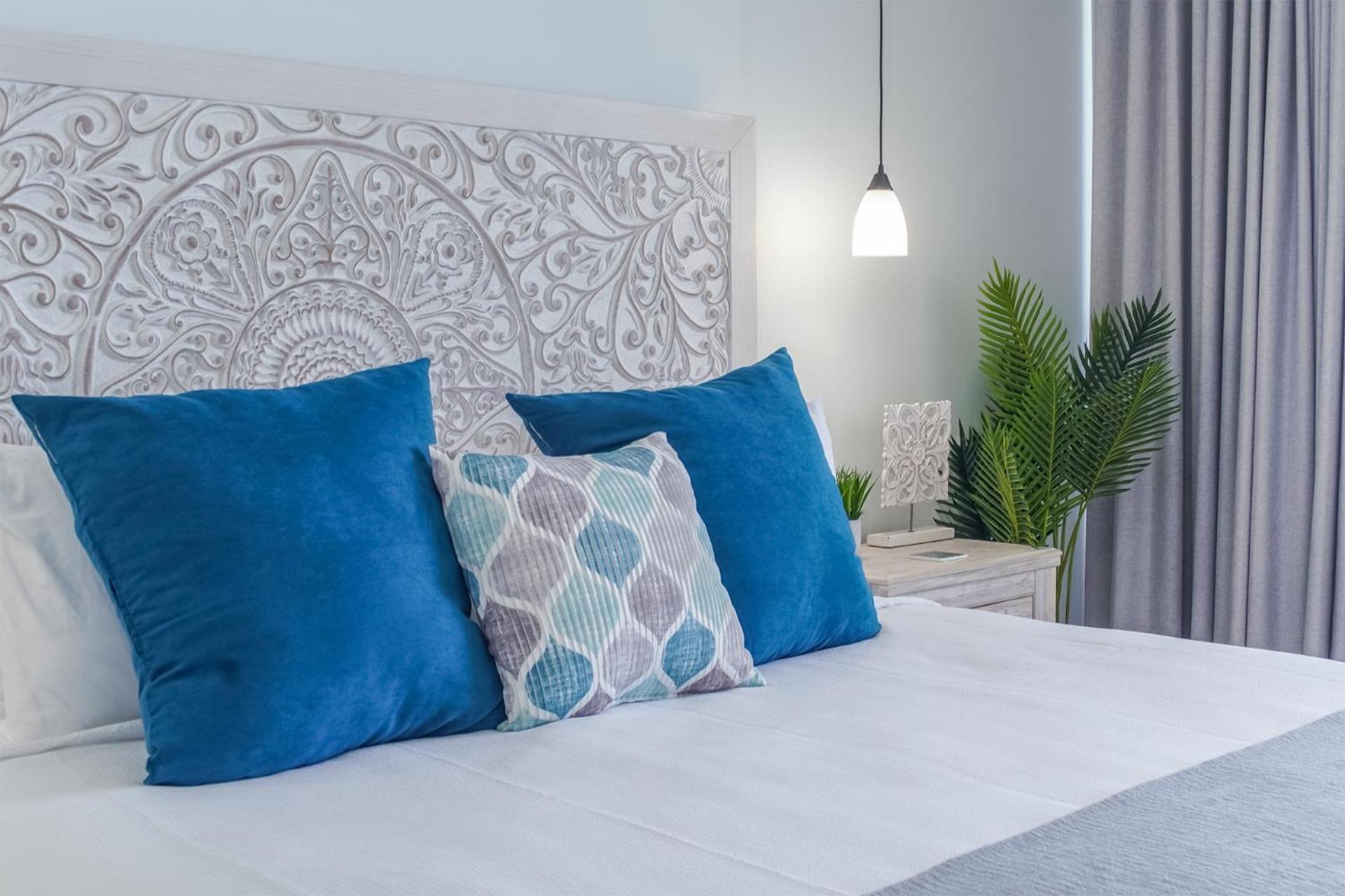 Relax in this modern ocean front condo Encantame E1404