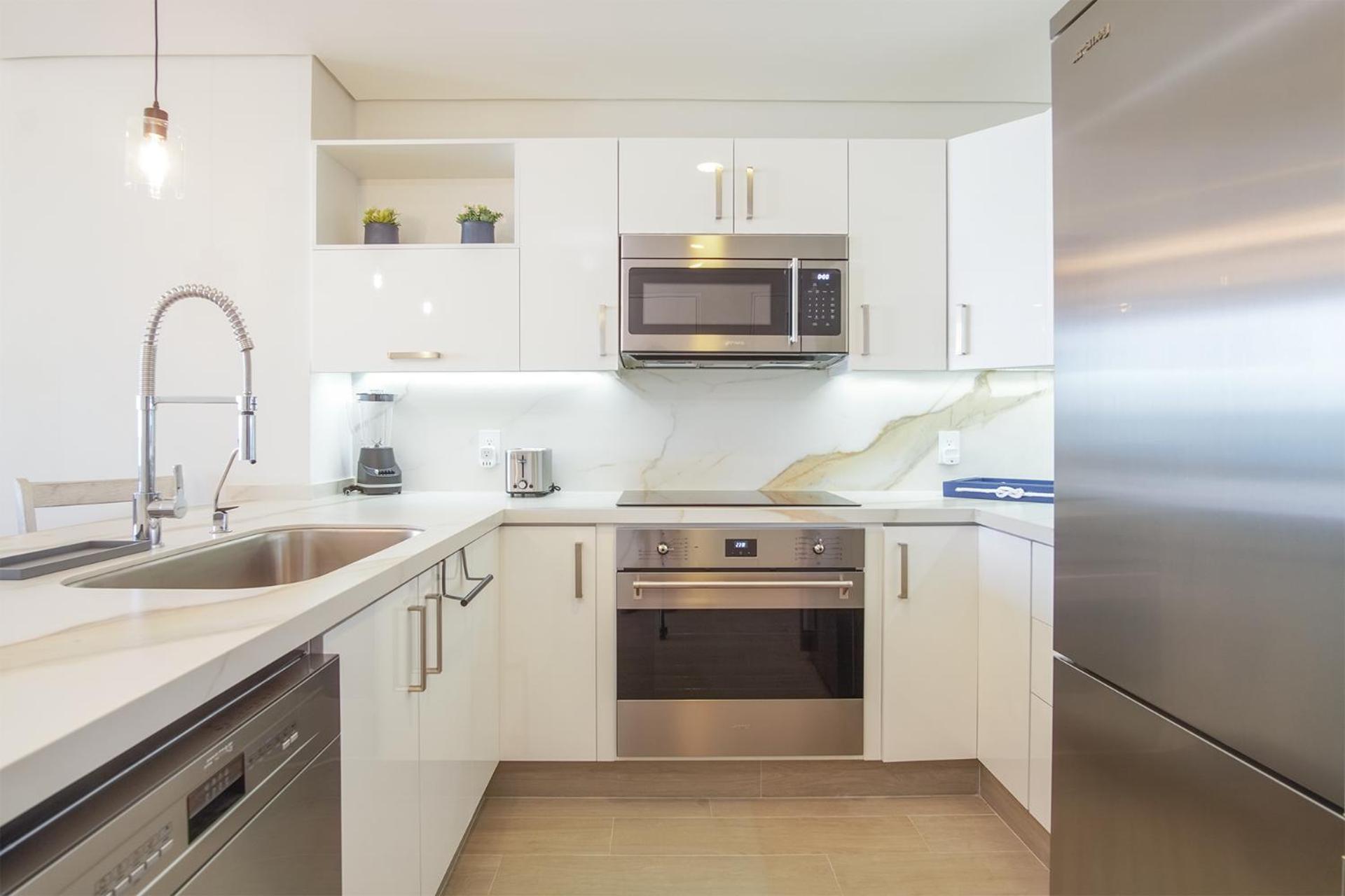 Sublime 1 bedroom condo Encantame Towers Verano 503