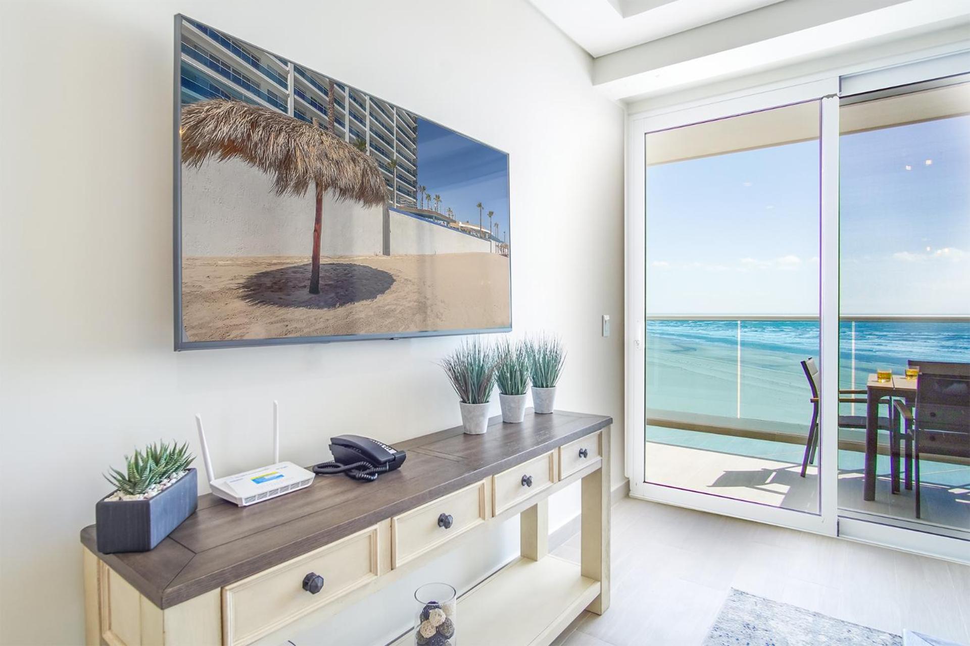 Sublime 1 bedroom condo Encantame Towers Verano 503