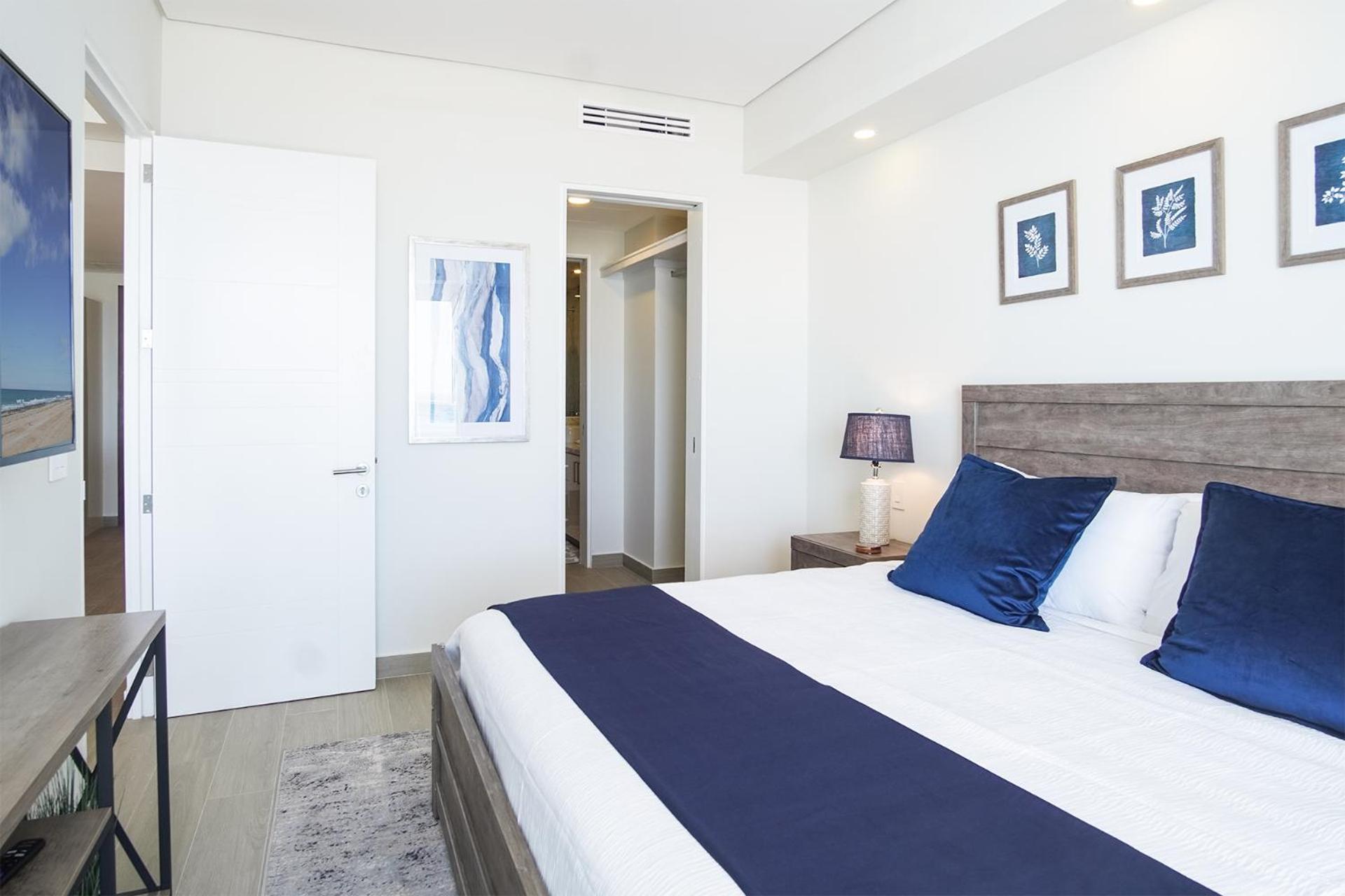 Sublime 1 bedroom condo Encantame Towers Verano 503