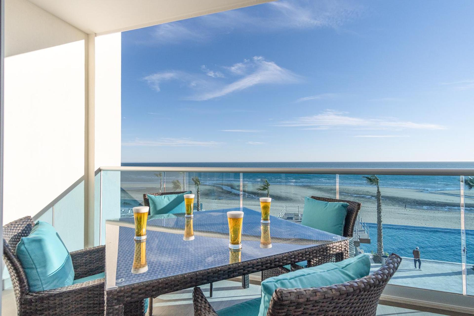 Splash in The New Lazy River and Sleep In Luxury Encantame Towers Velero 303