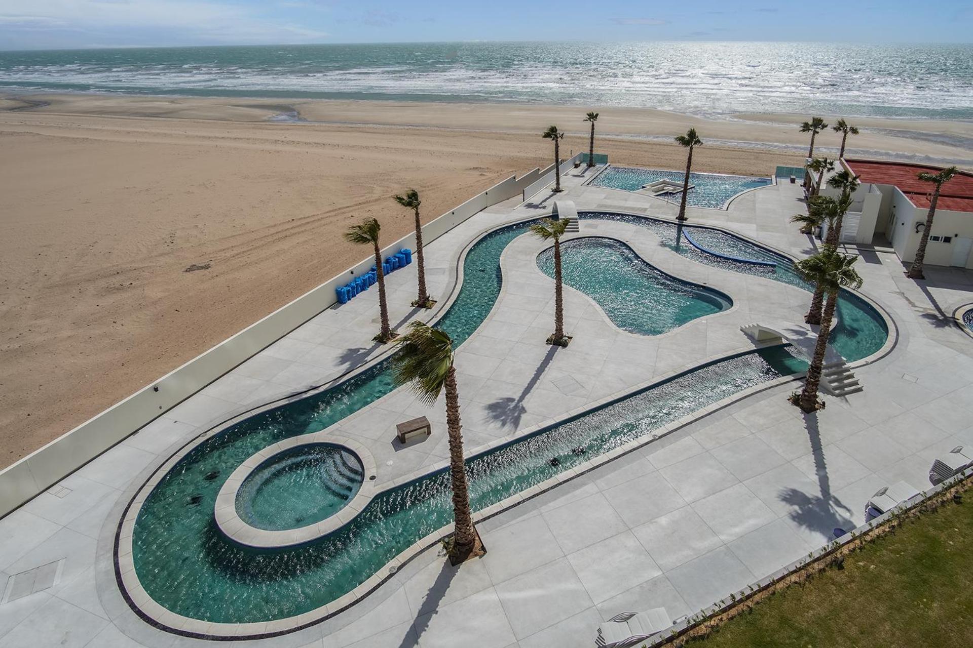 Sublime 1 bedroom condo Encantame Towers Verano 503