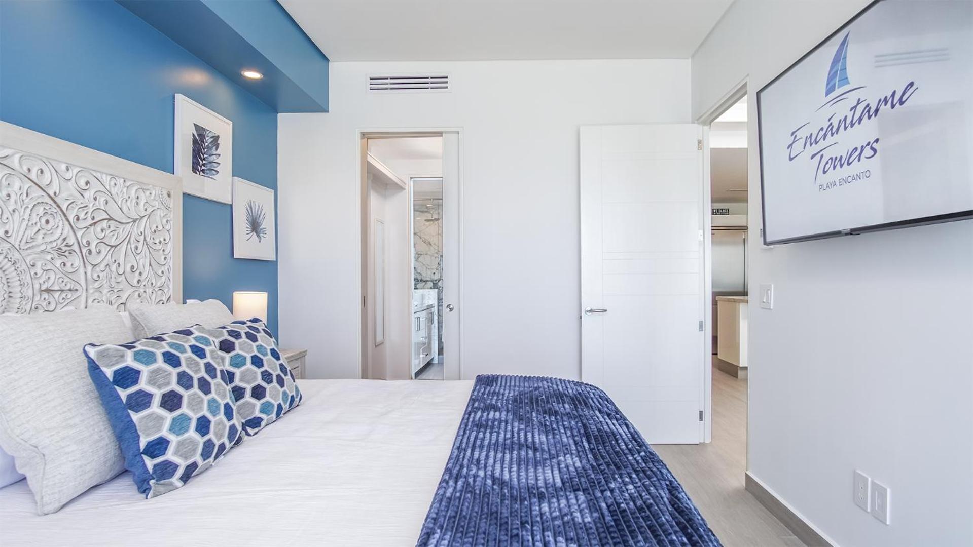 Modern Luxury, Beachfront, Ocean Views C203 Encantame