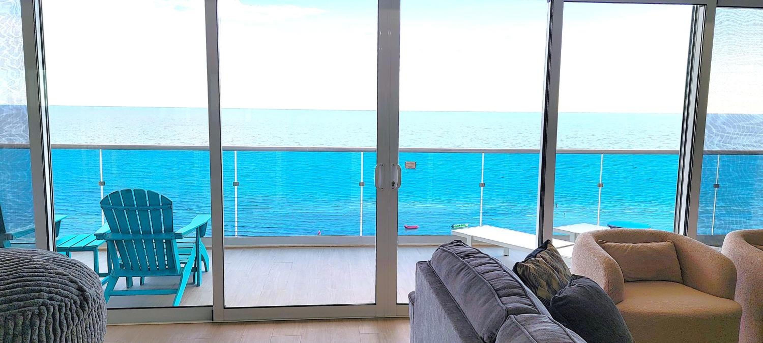 Beautiful 2 bedroom Corner Beach Front Condominium Encantame Velero 905