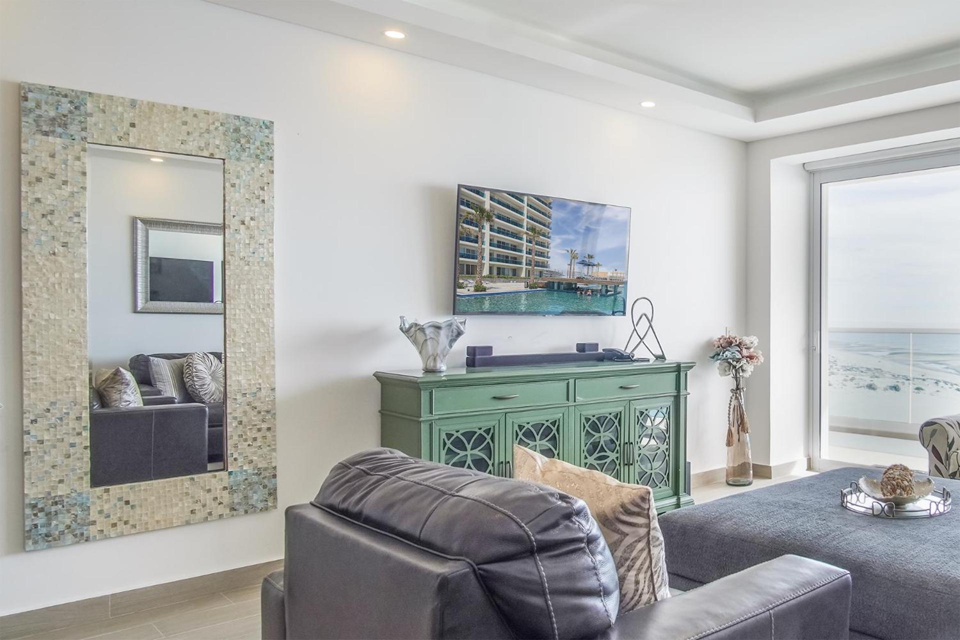 Marvelous 2 bedroom condo Encantame Towers Verano 604