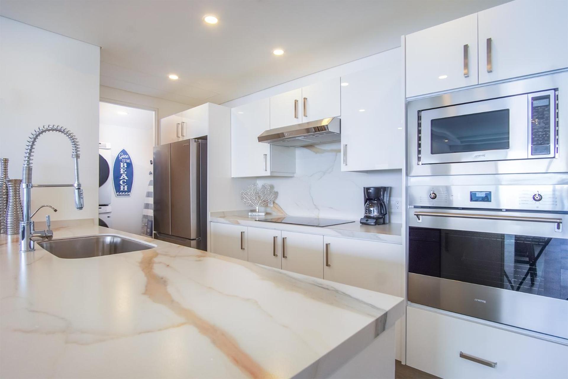 Marvelous 2 bedroom condo Encantame Towers Verano 604