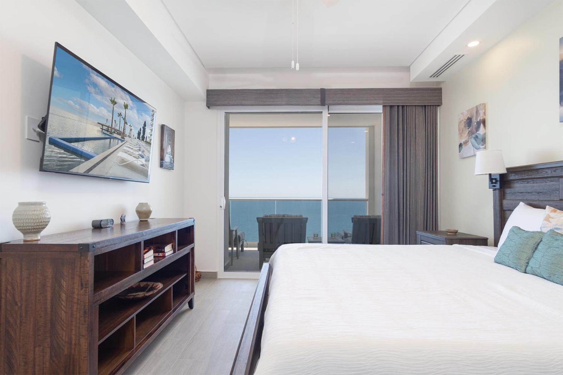 Splash in The New Lazy River and Sleep In Luxury Encantame Towers C 1204