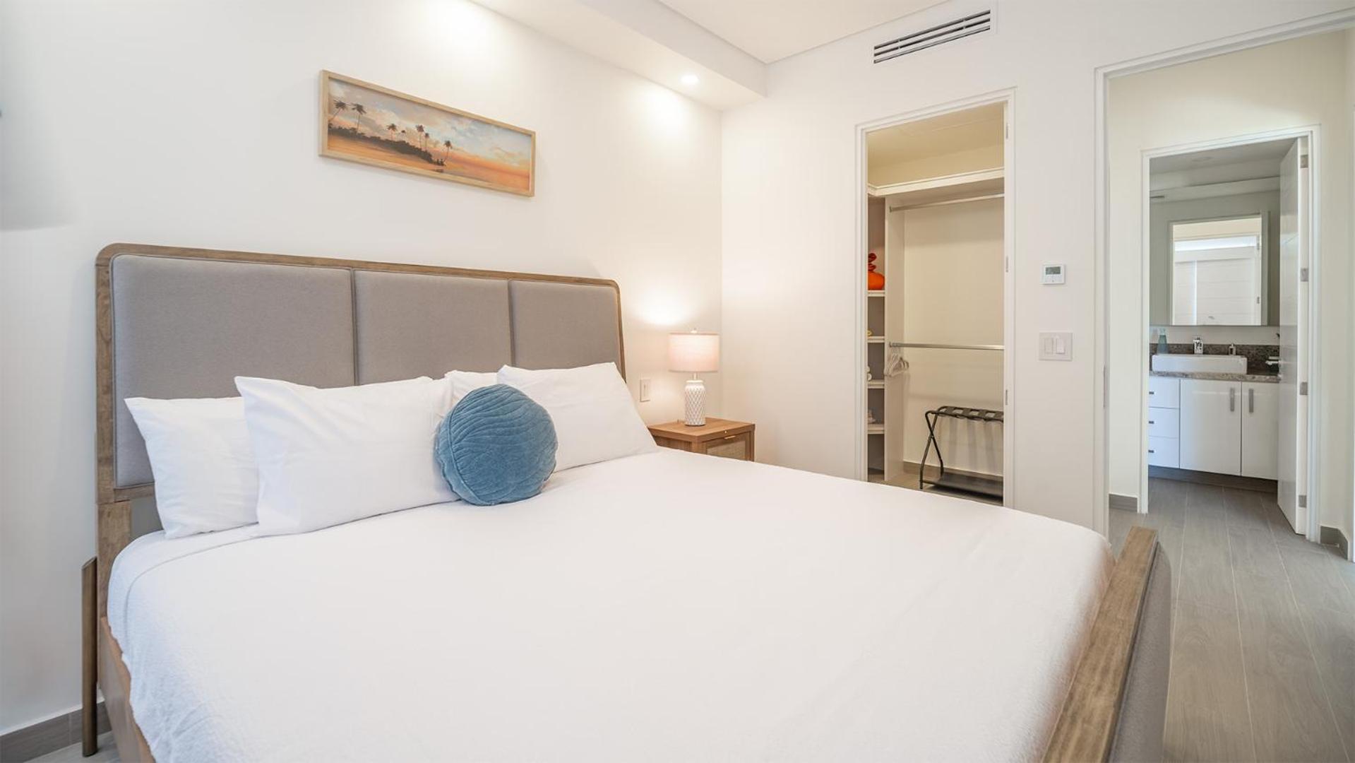 Spectacular 2 Bedroom Ground Floor condominium Encantame E104