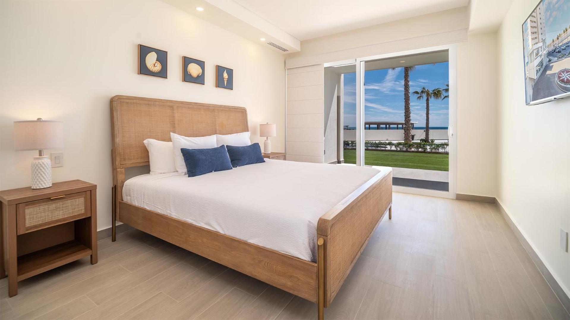 Spectacular 2 Bedroom Ground Floor condominium Encantame E104