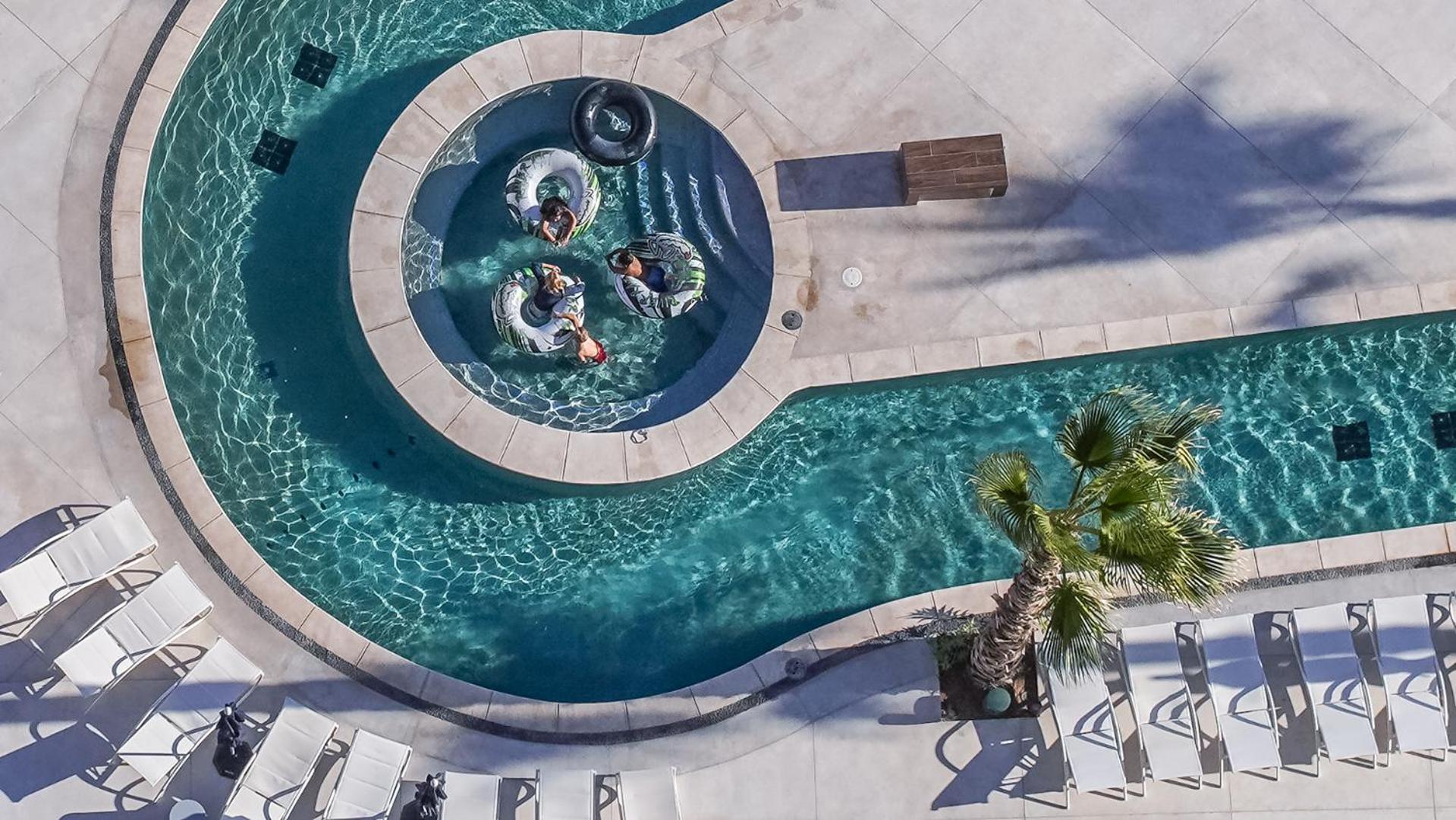 Spectacular 2 Bedroom Ground Floor condominium Encantame E104