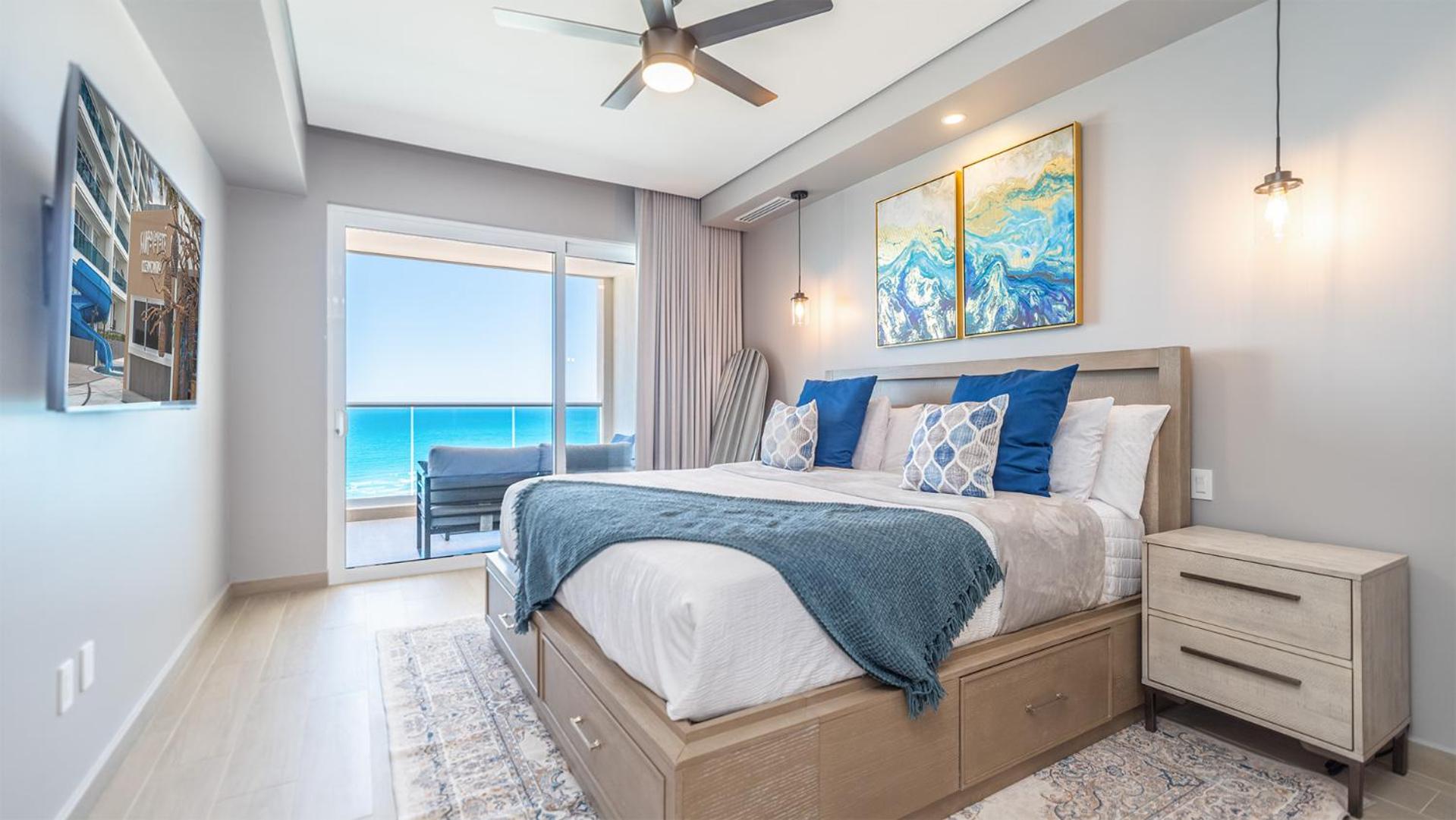 Waterfront Getaway 2 Bedroom Condo W1102