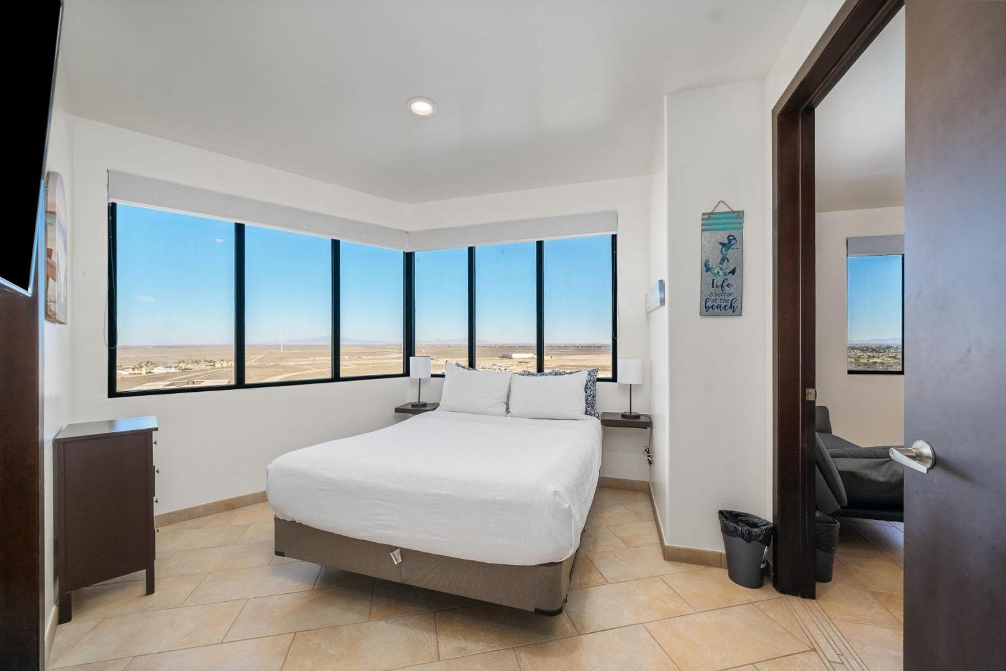 Las Palomas OV 4BR 4BA Cortez 901