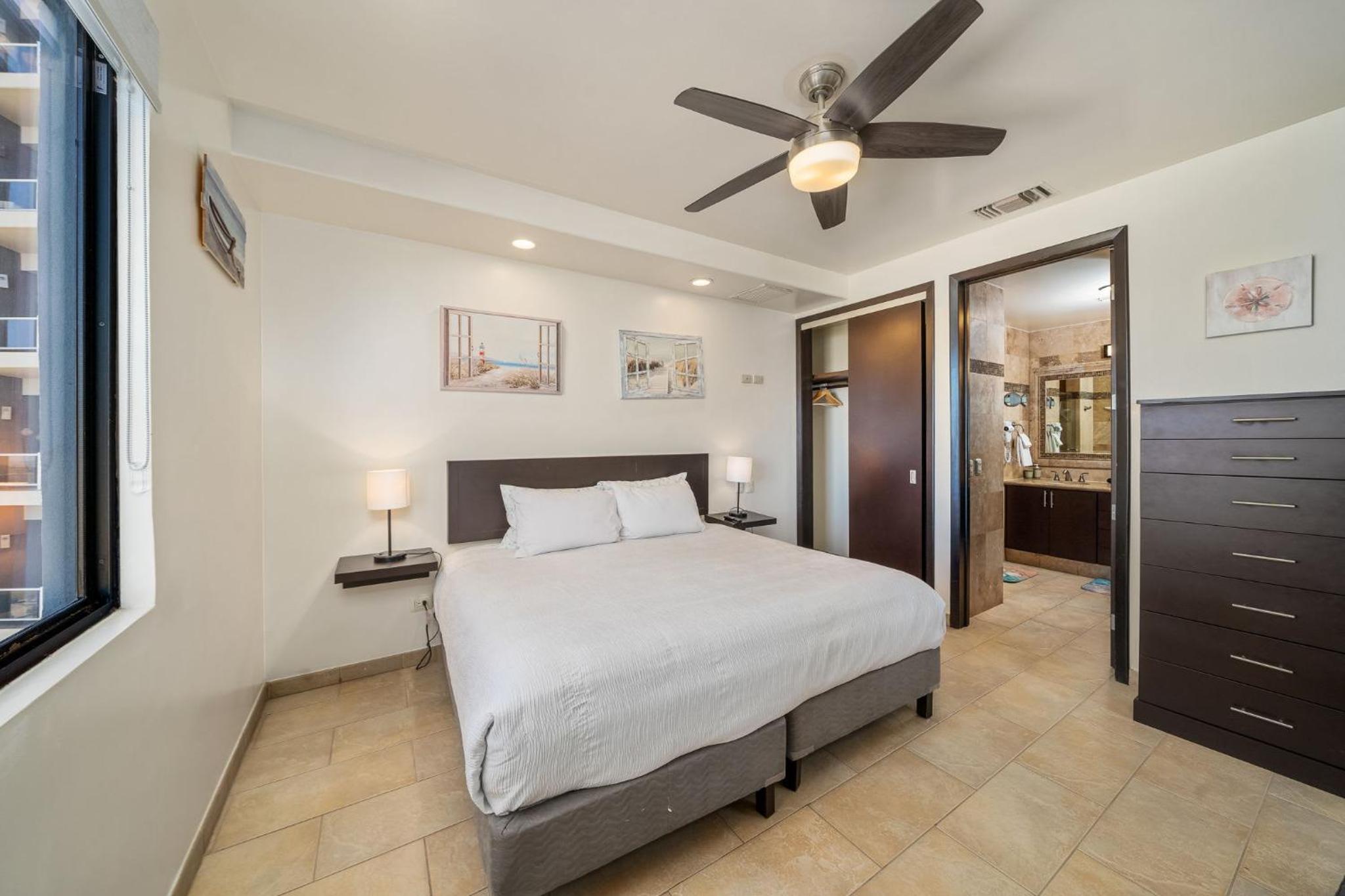 Las Palomas OV 4BR 4BA Cortez 901