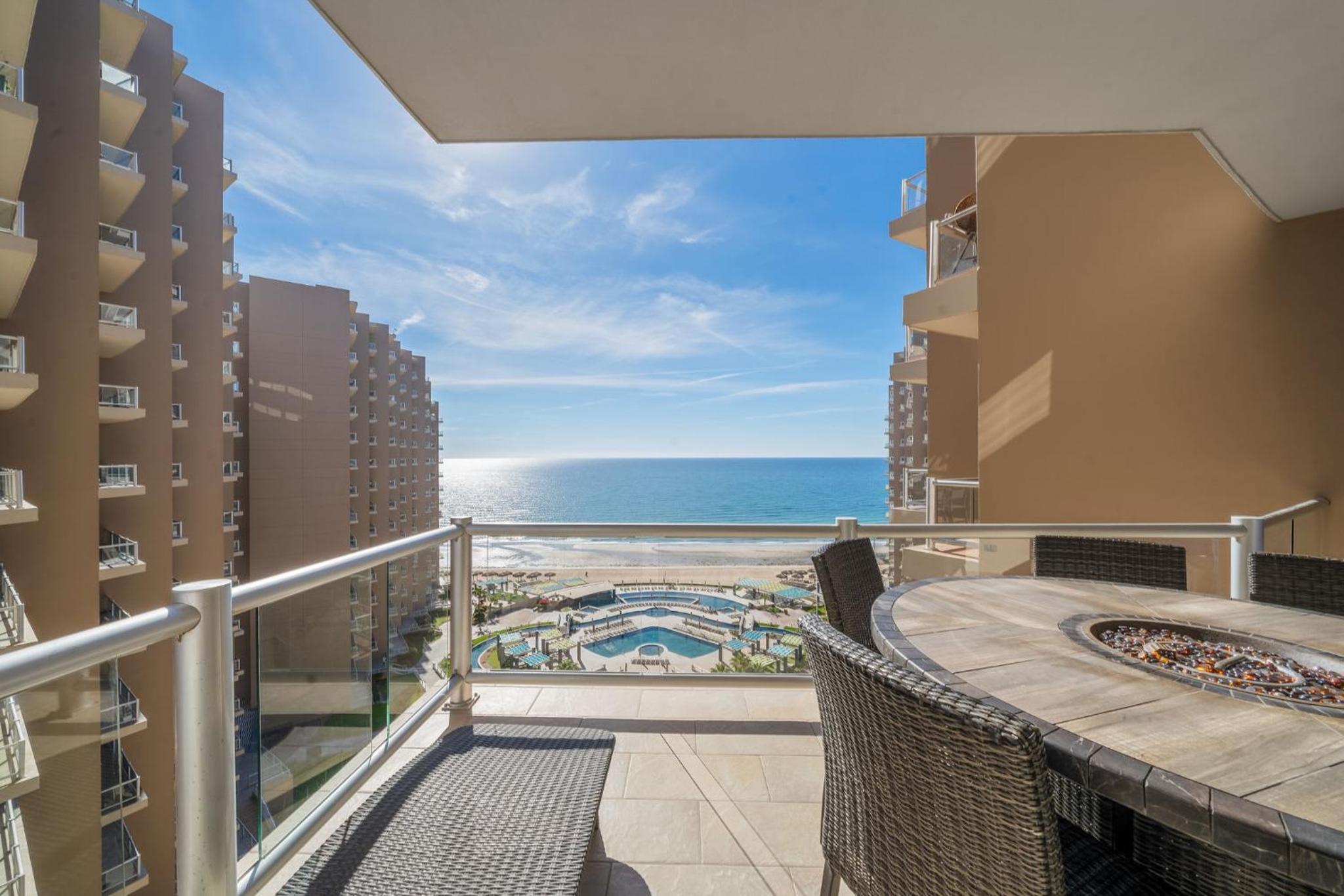 Las Palomas OV 4BR 4BA Cortez 901